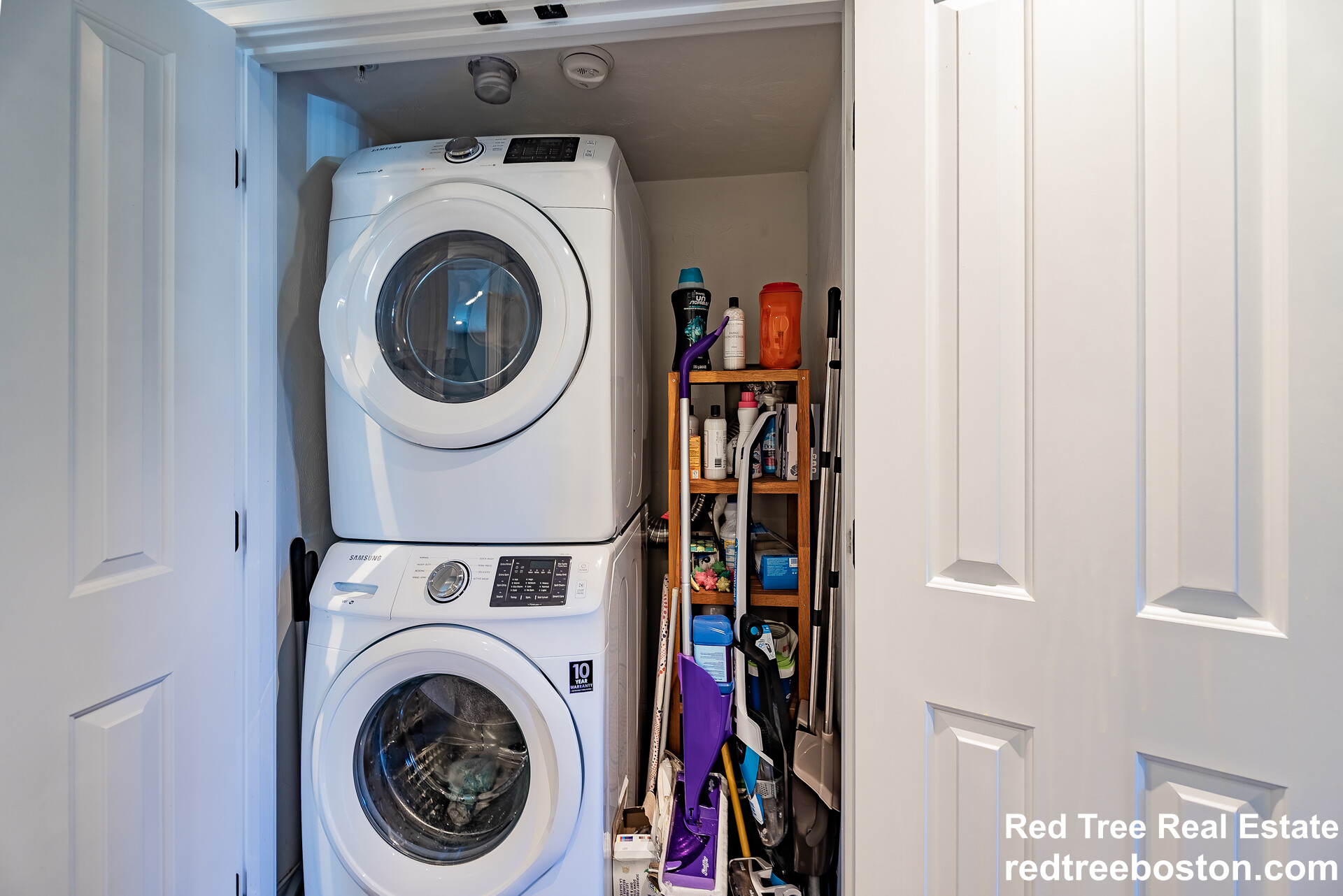 215 Athens St, South Boston