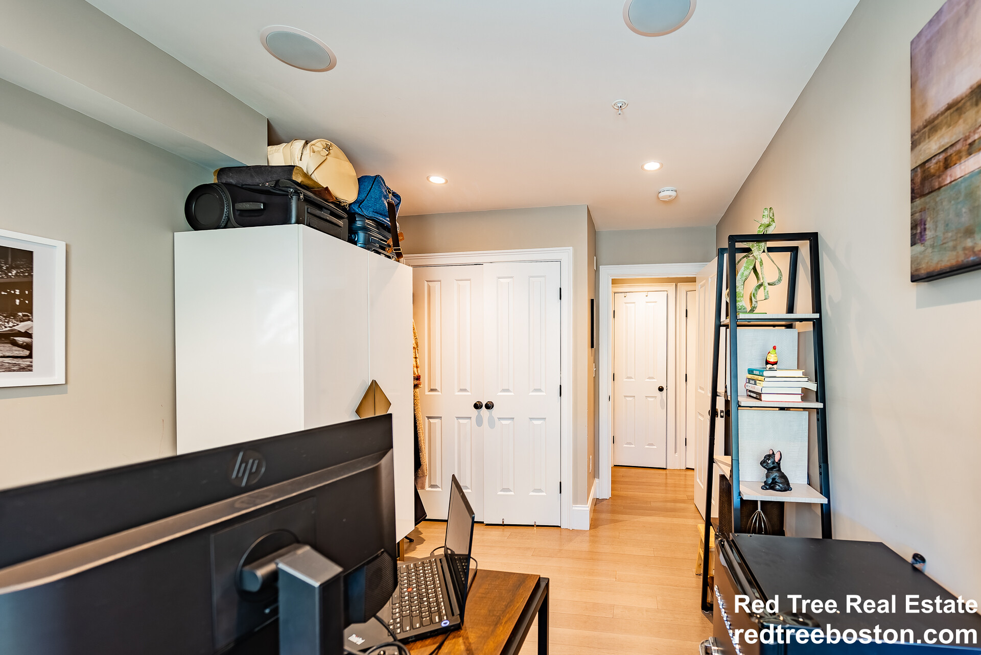 215 Athens St, South Boston