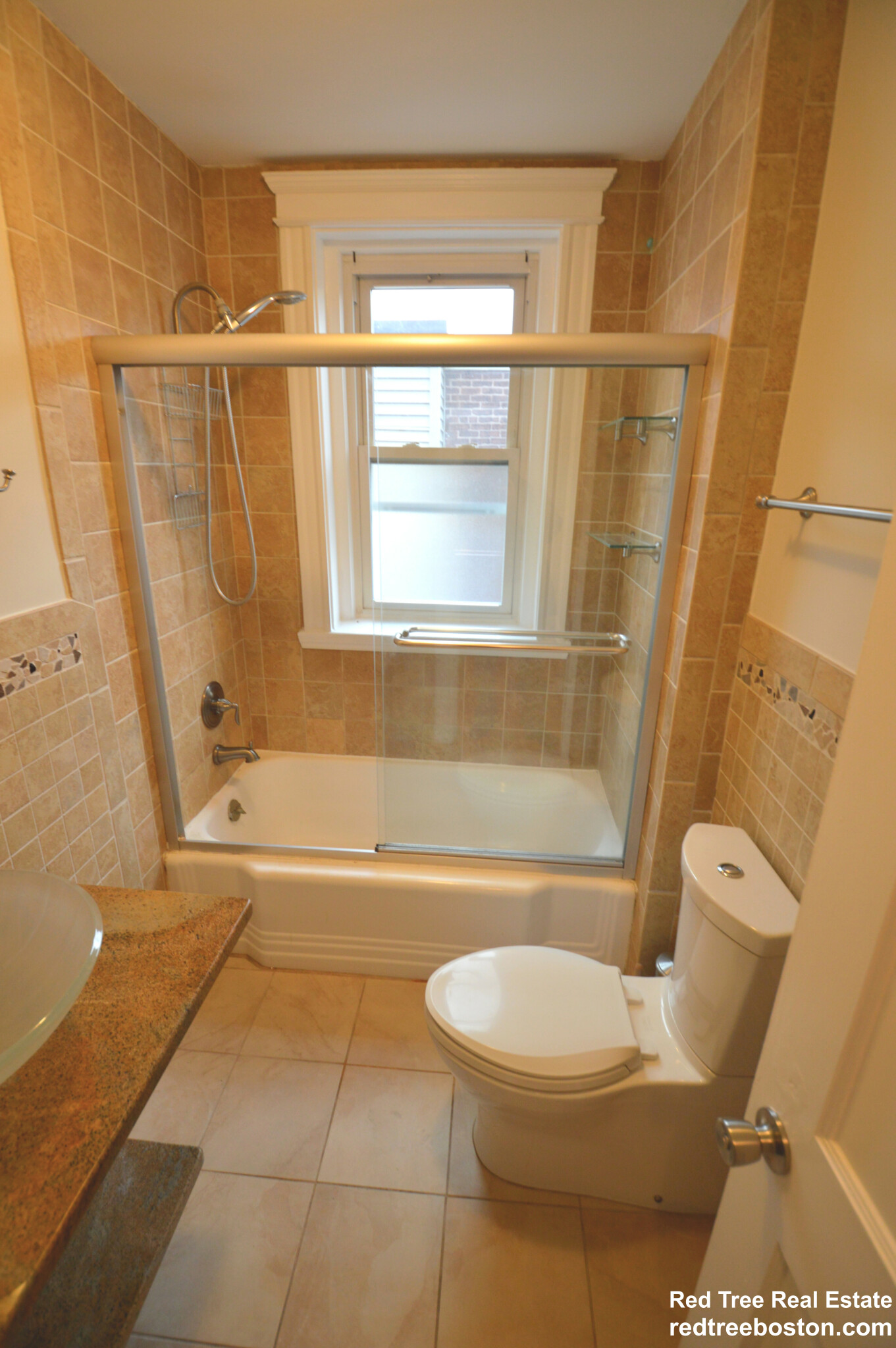 2 bed, 1 bath apartment for rent at 194 Saint Paul St Unit 5, Coolidge Corner — photo 8 of 9