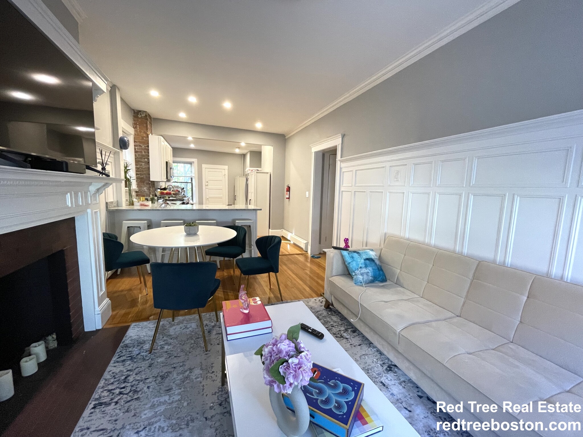 48 Englewood Ave, Brighton