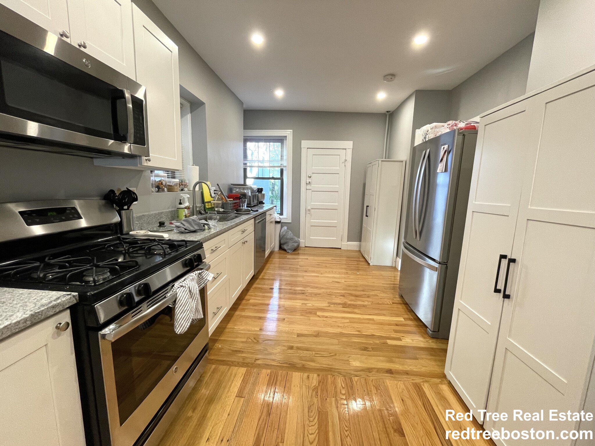 48 Englewood Ave, Brighton