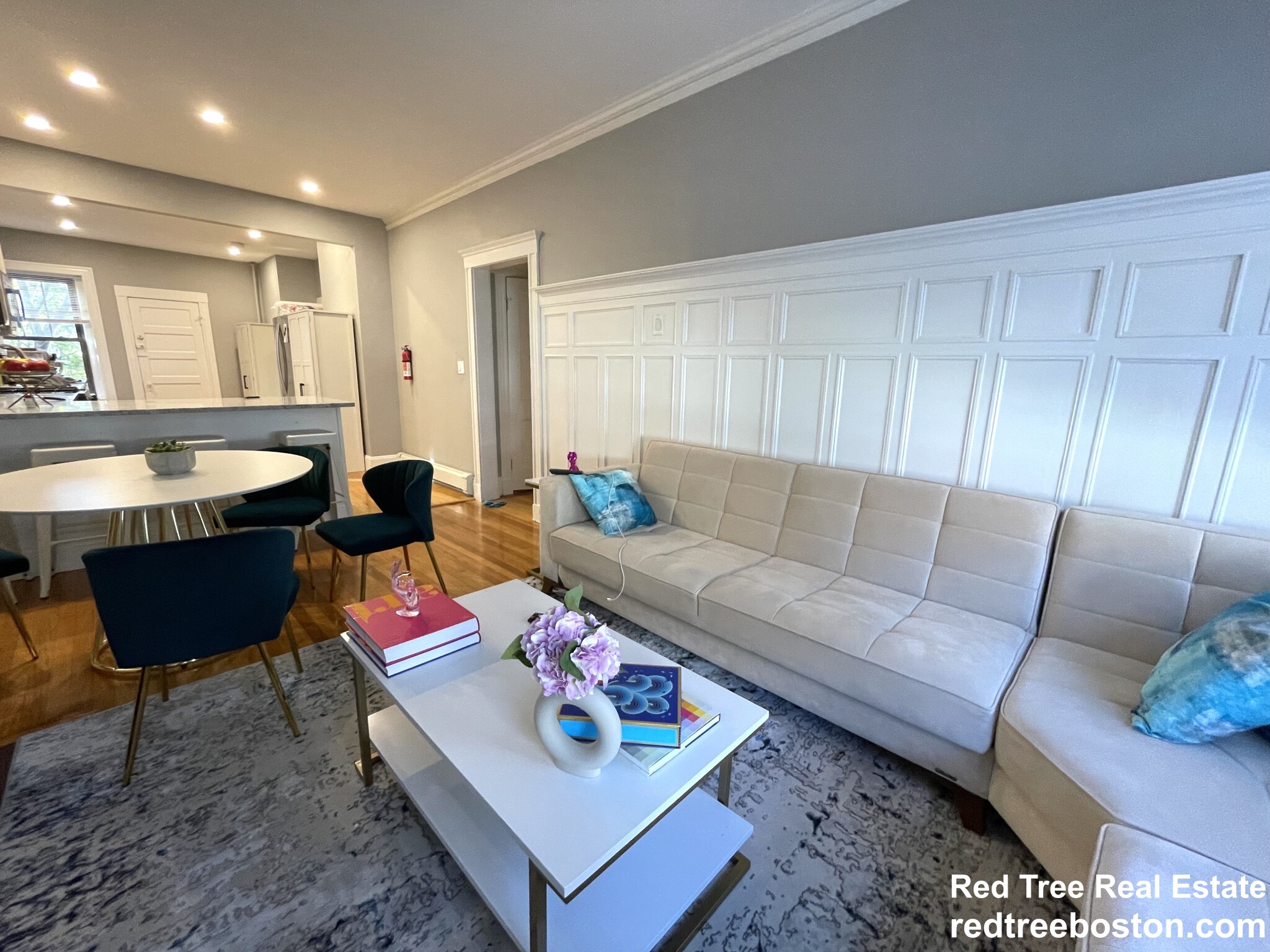 48 Englewood Ave, Brighton