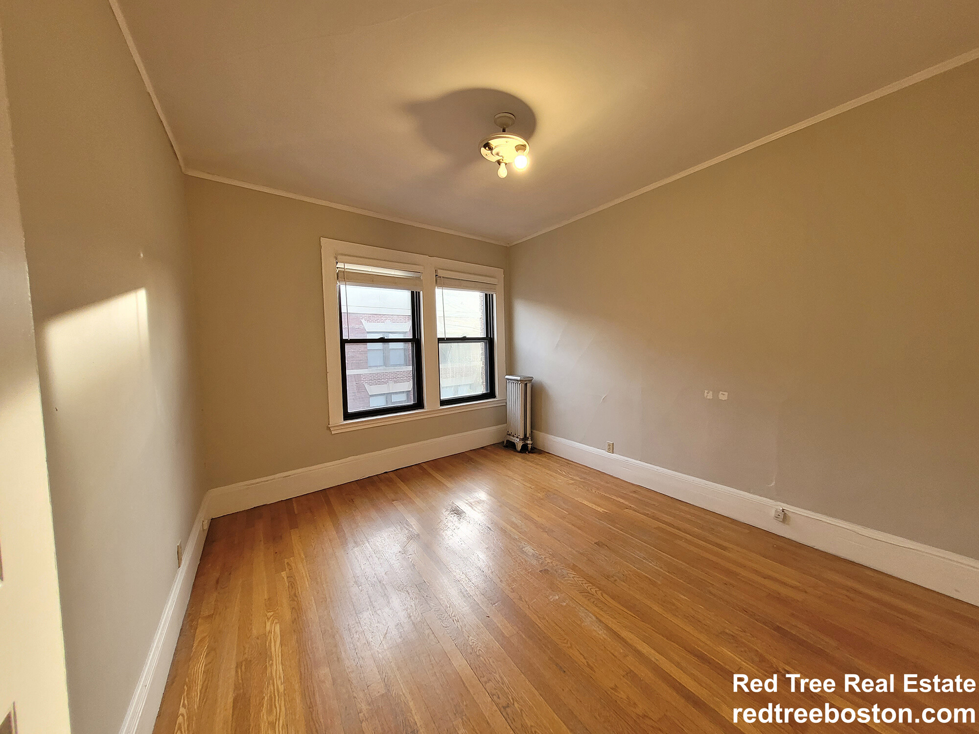1 bed, 1 bath apartment for rent at 9 Sewall Ave Unit 308, Coolidge Corner — photo 4 of 8