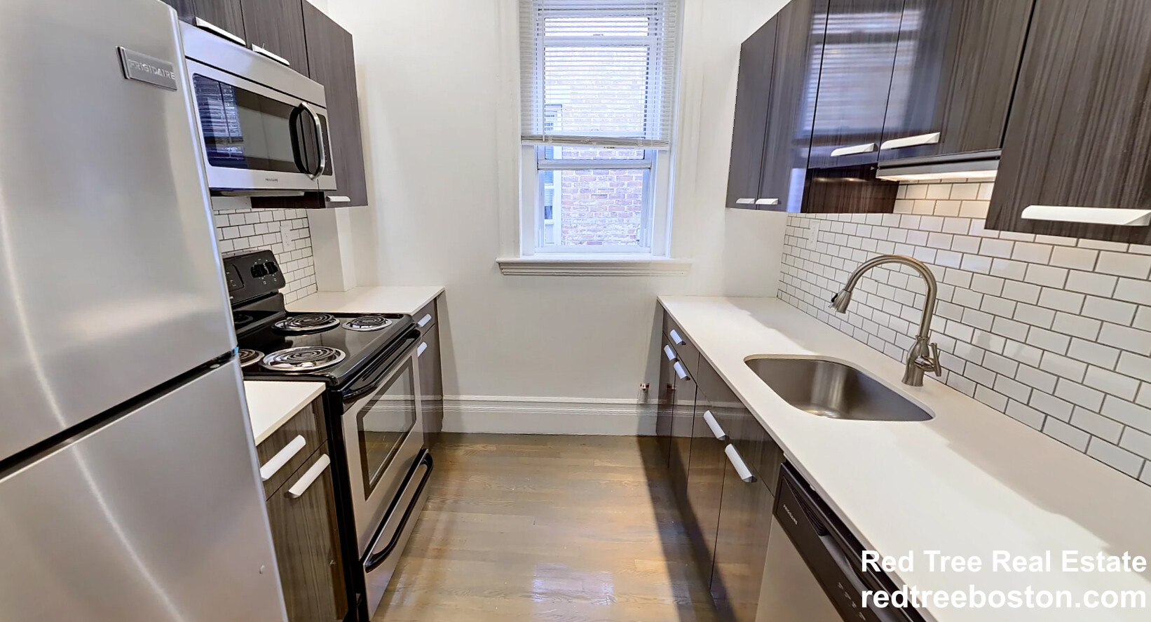 106 Queensberry St, Fenway