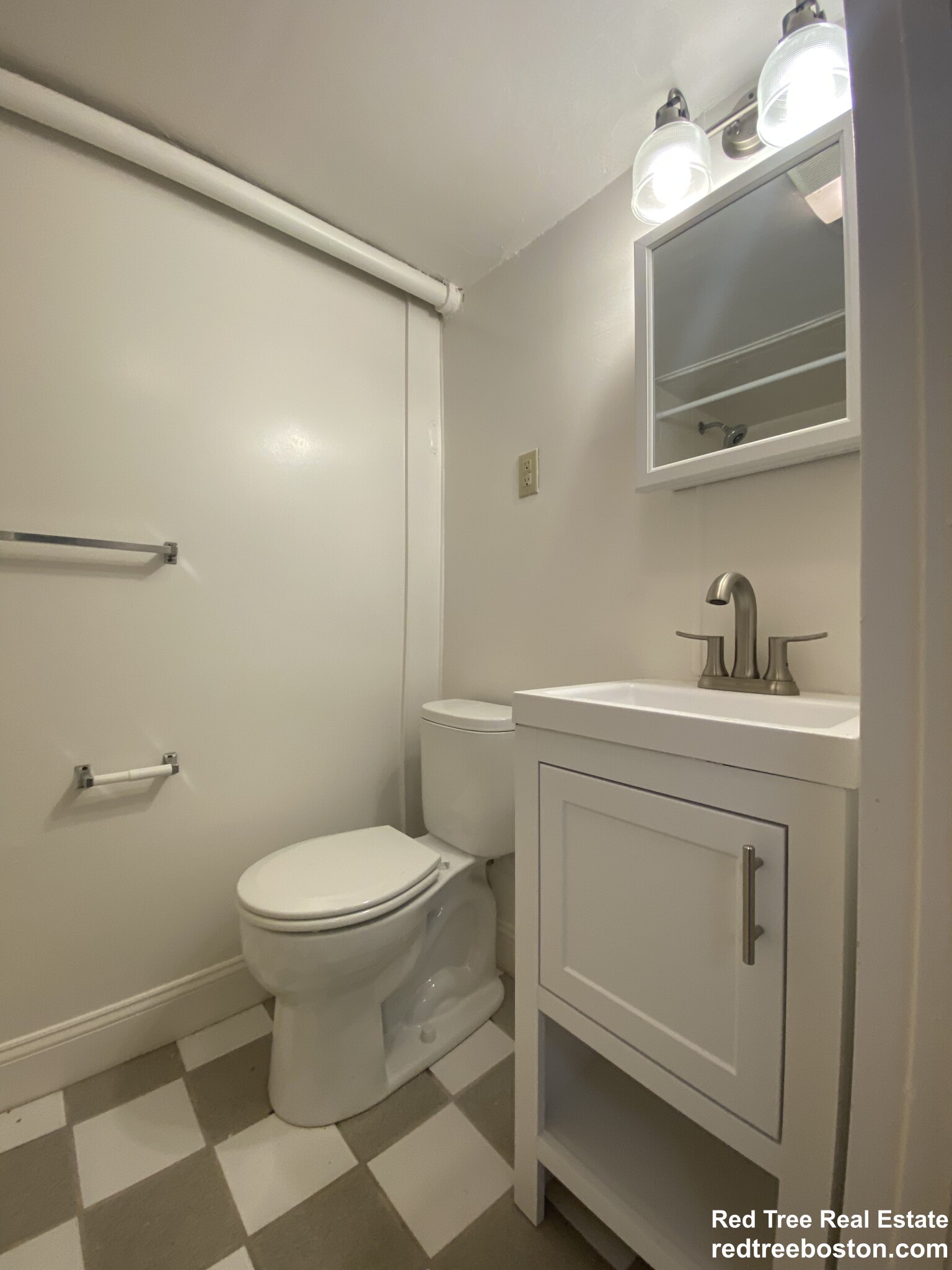 Studio bed, 1 bath apartment for rent at 1683 Beacon St Unit G, Brookline — photo 6 of 6