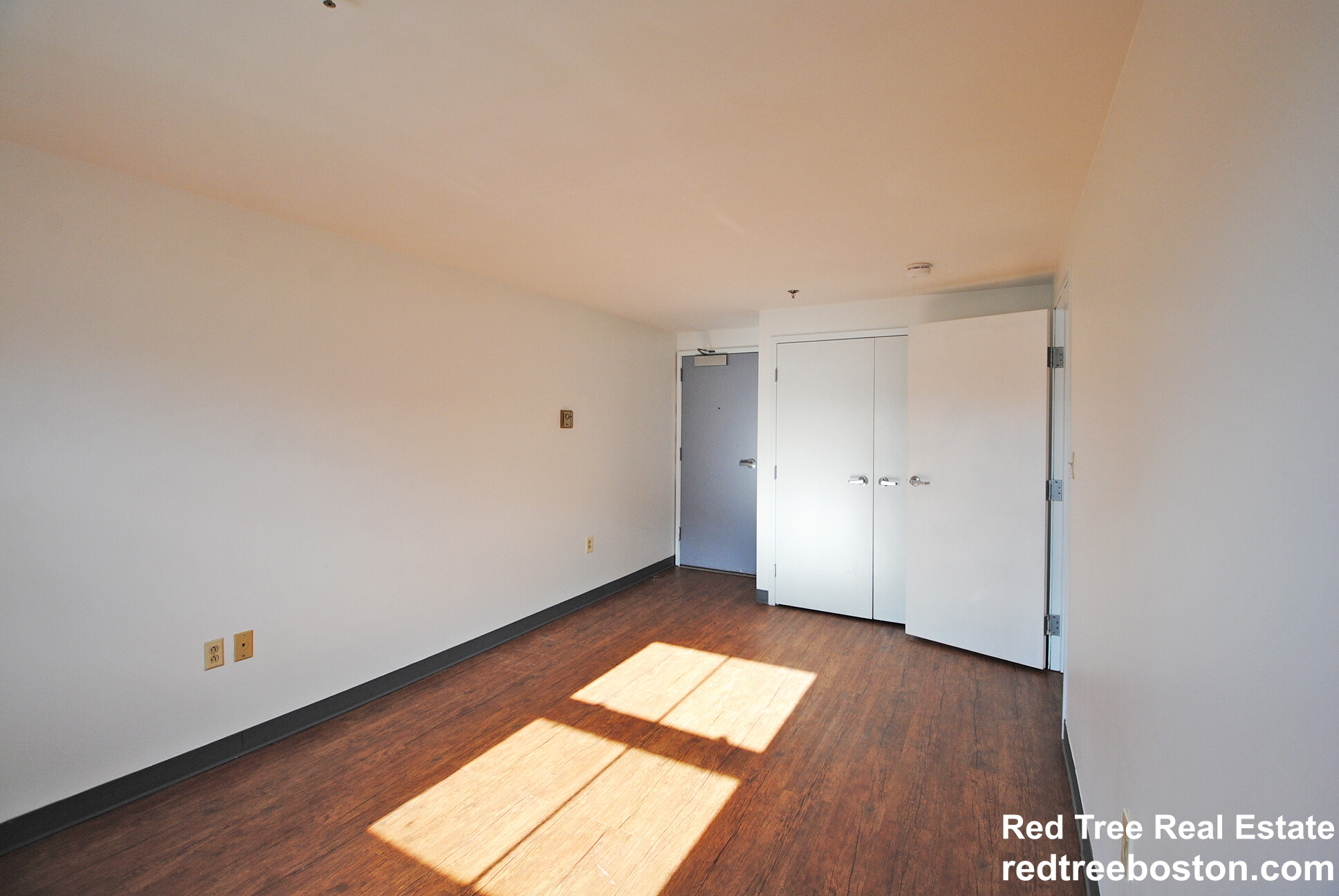 3 bed, 1.5 bath apartment for rent at 5 Pine St Unit C, Chinatown — photo 14 of 18