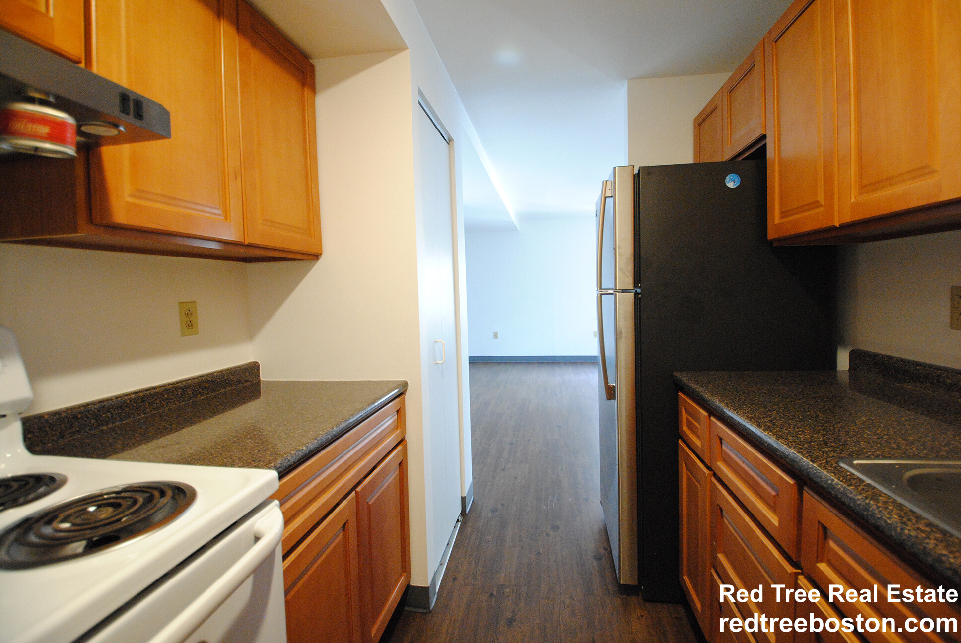 1 bed, 1 bath apartment for rent at 888 Washington St Unit 605, Chinatown — photo 2 of 13