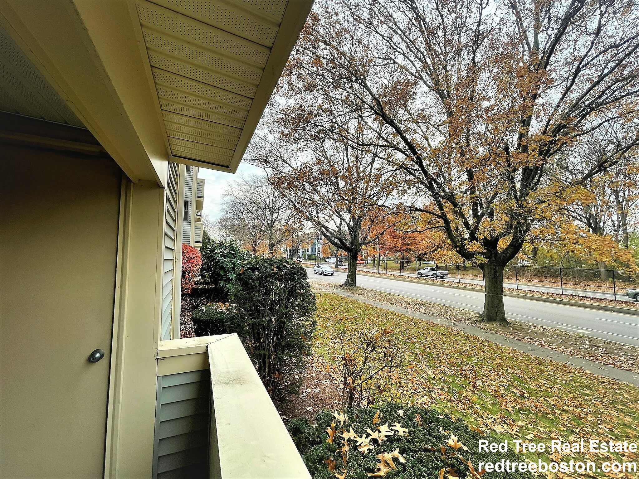 2 bed, 2 bath apartment for rent at 1212 Vfw Pkwy Unit 17A, West Roxbury — photo 5 of 13