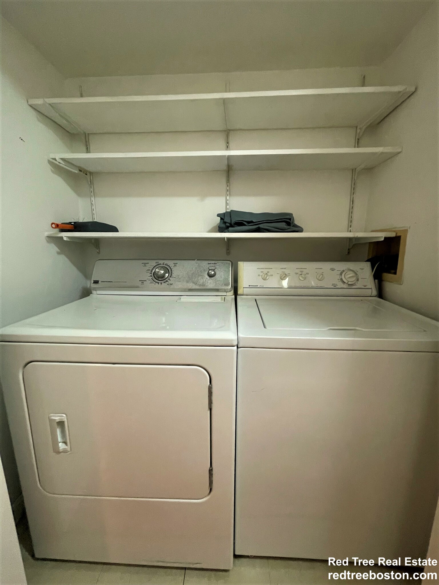 2 bed, 2 bath apartment for rent at 1212 Vfw Pkwy Unit 17A, West Roxbury — photo 10 of 13