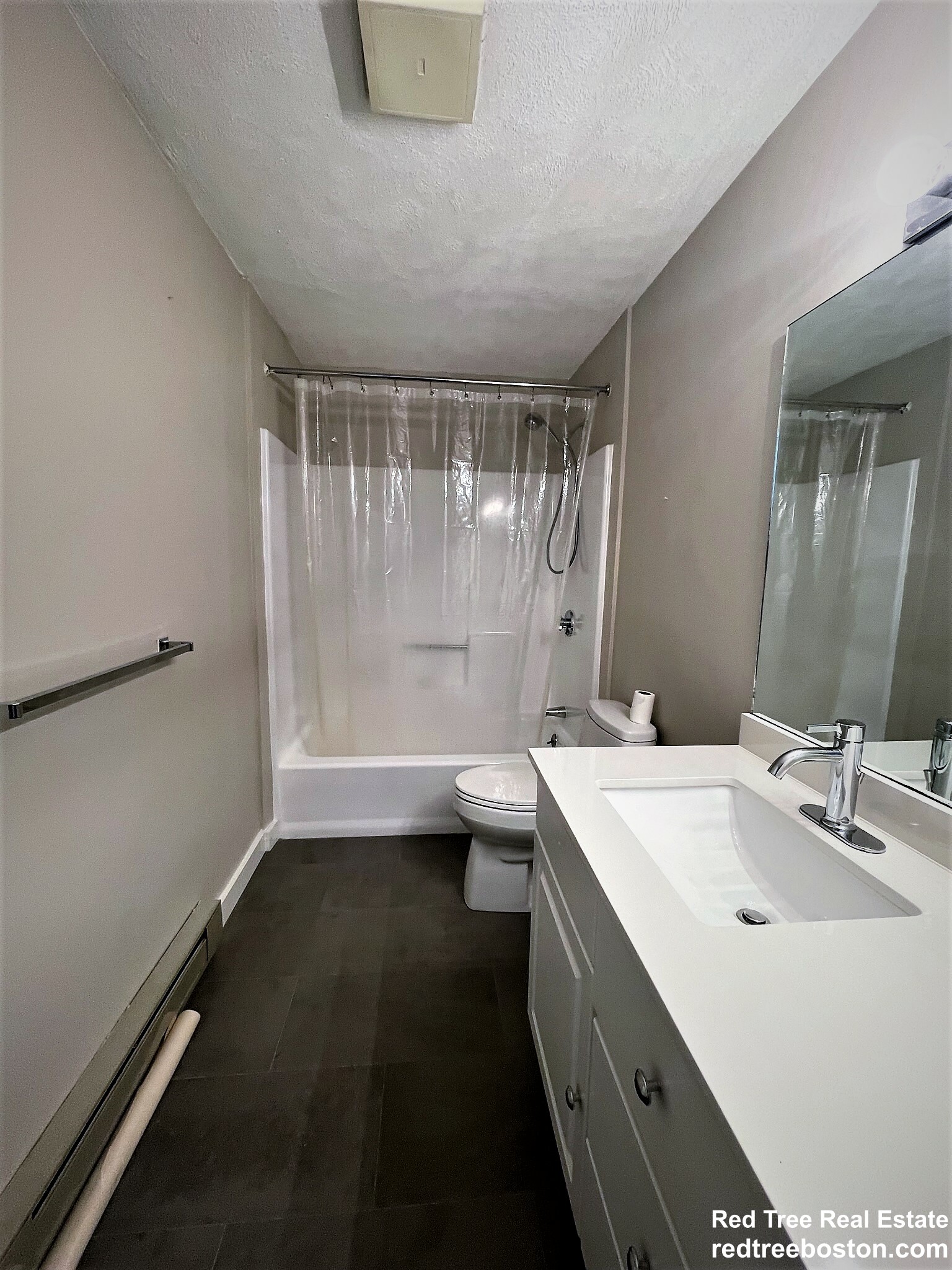 2 bed, 2 bath apartment for rent at 1212 Vfw Pkwy Unit 17A, West Roxbury — photo 11 of 13