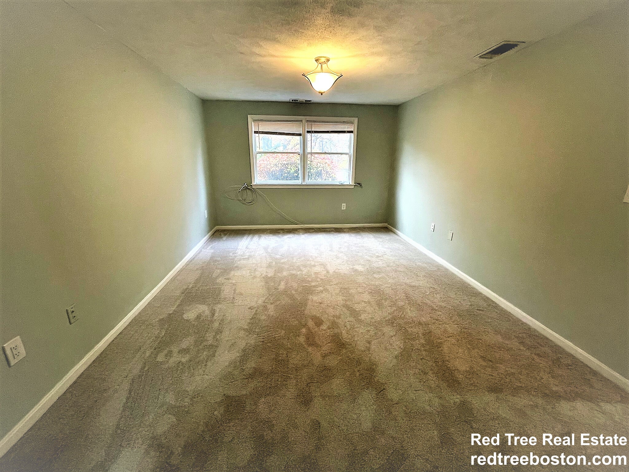 2 bed, 2 bath apartment for rent at 1212 Vfw Pkwy Unit 17A, West Roxbury — photo 9 of 13