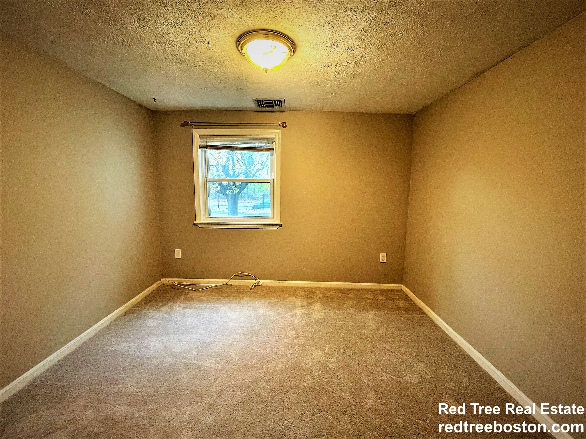 2 bed, 2 bath apartment for rent at 1212 Vfw Pkwy Unit 17A, West Roxbury — photo 7 of 13