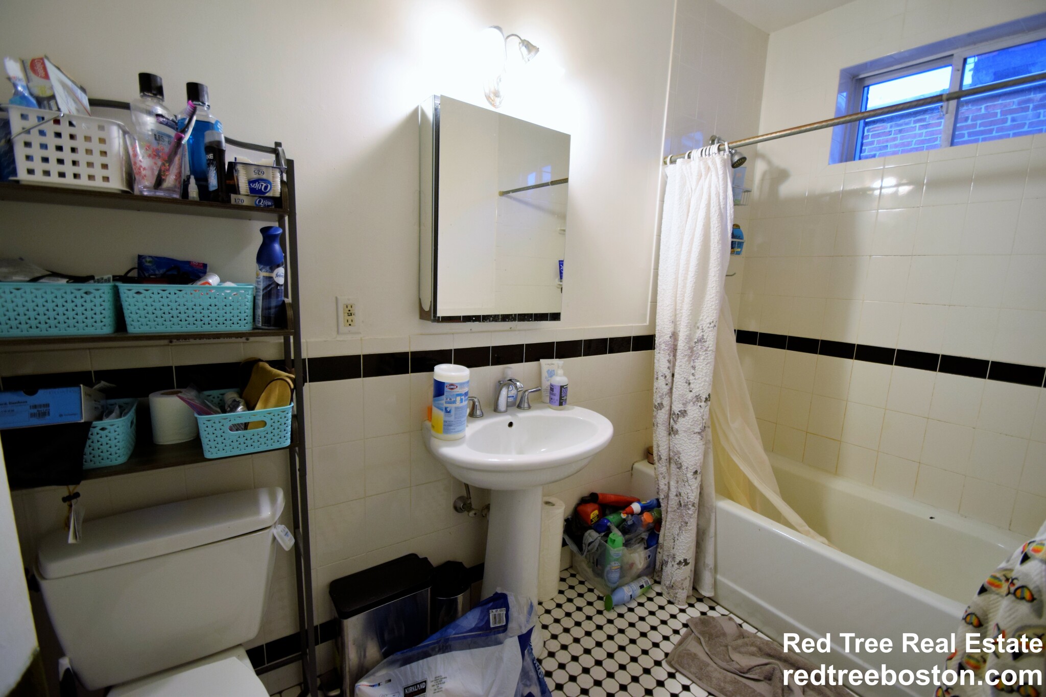 19 Saint Lukes Rd, Allston