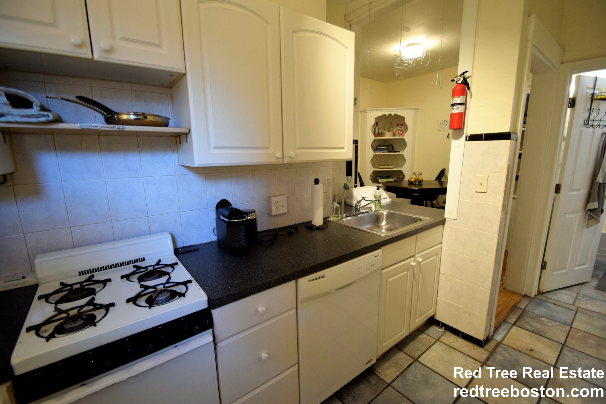 60 Egmont St, North Brookline