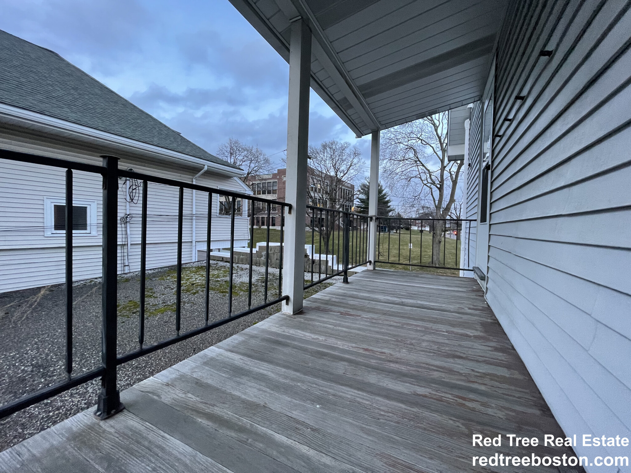 3 bed, 1 bath apartment for rent at 38 Waverley Ave Unit 1, Watertown — photo 4 of 13