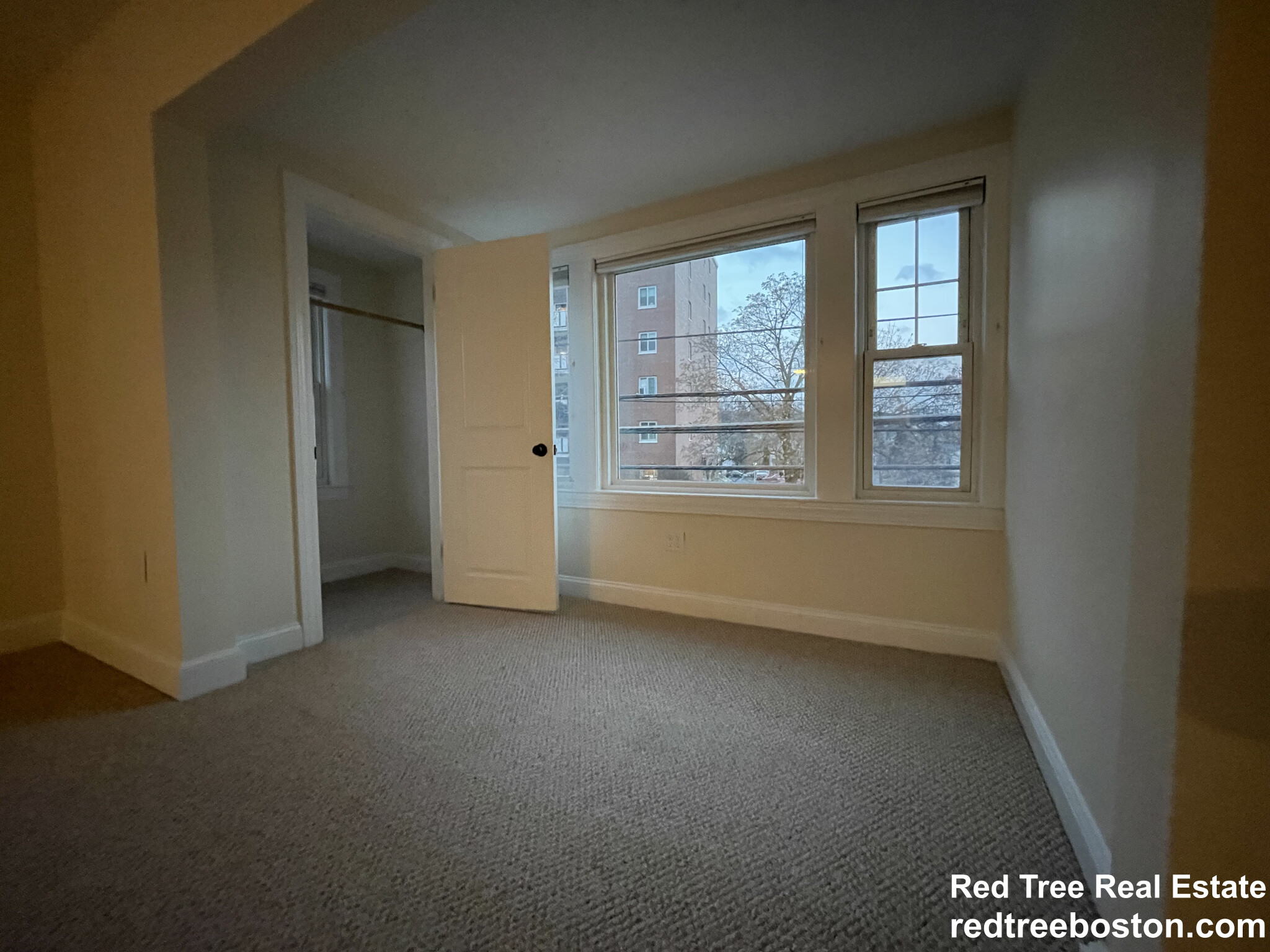 3 bed, 1 bath apartment for rent at 38 Waverley Ave Unit 1, Watertown — photo 10 of 13