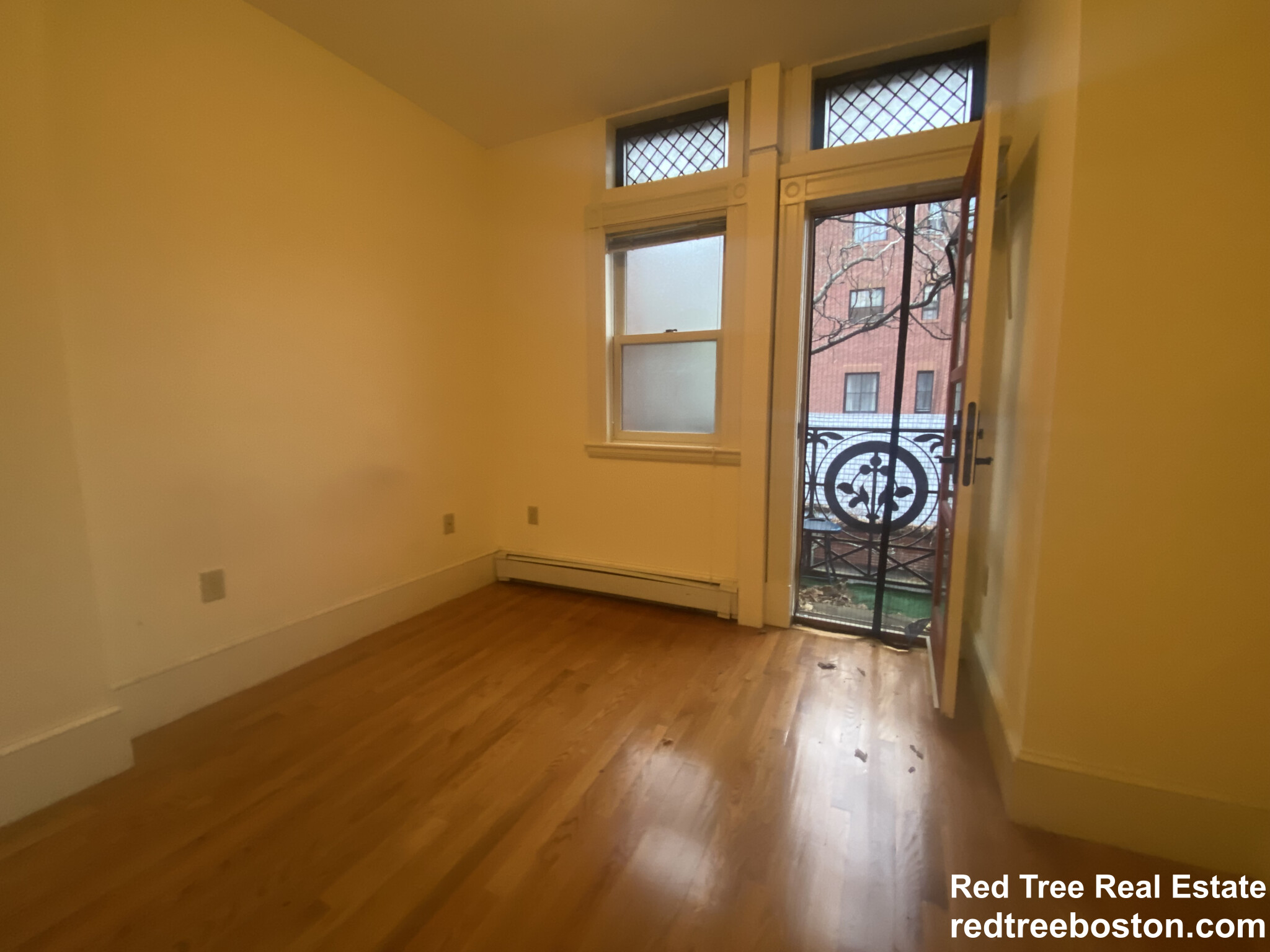 195 Commonwealth Ave, Back Bay