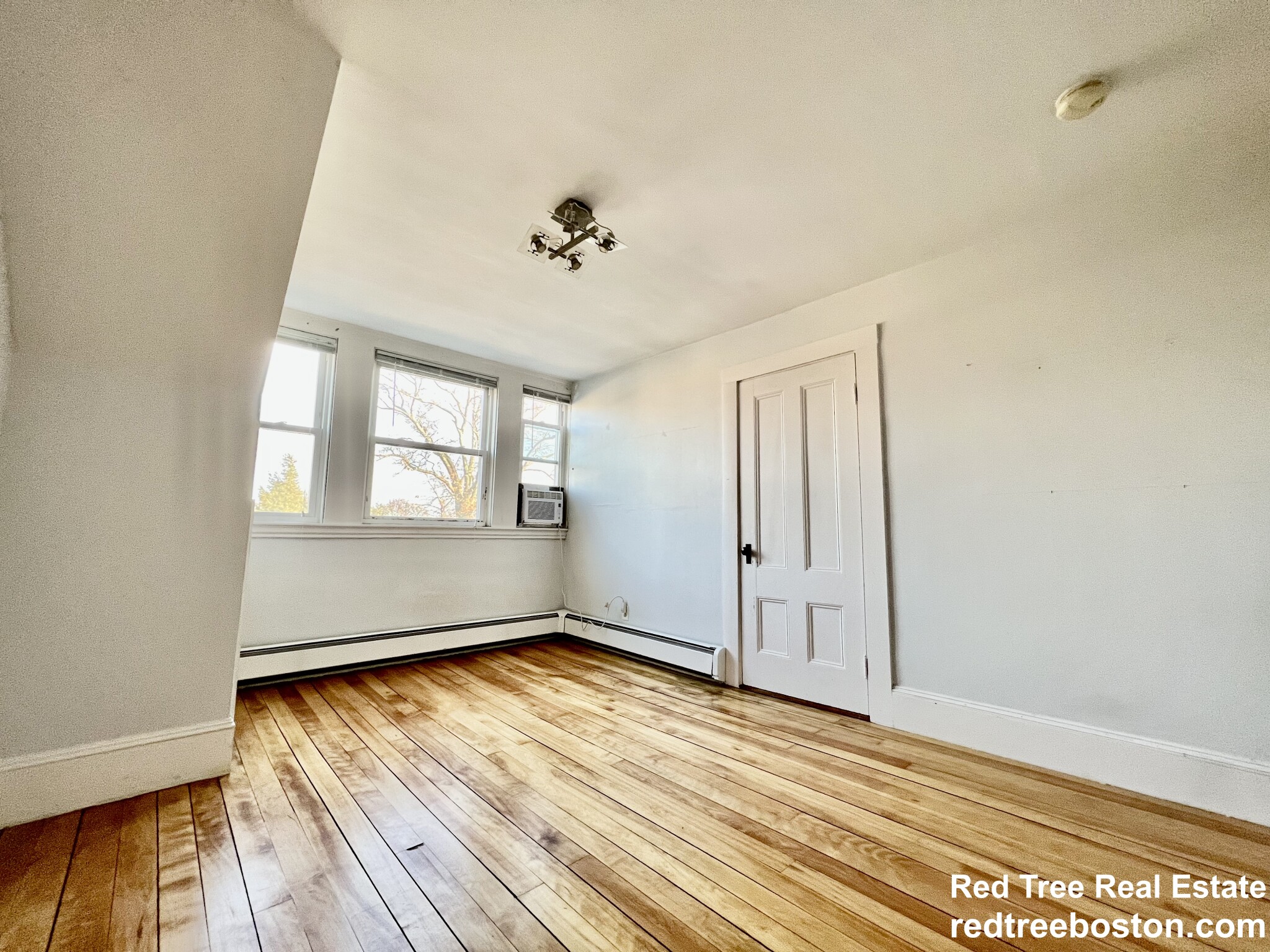 2 bed, 1 bath apartment for rent at 608 Franklin St Unit 5, Melrose — photo 11 of 14