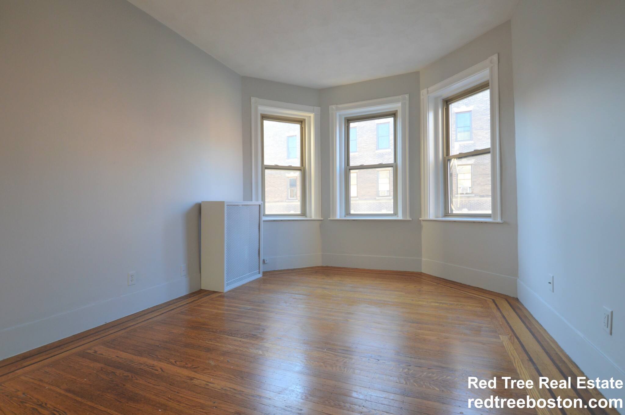 4 bed, 2 bath apartment for rent at 11 Park St Unit 4, Brookline — photo 13 of 31
