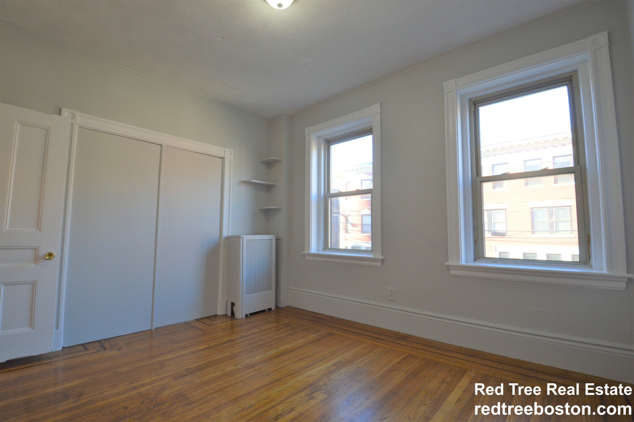 4 bed, 2 bath apartment for rent at 11 Park St Unit 4, Brookline — photo 15 of 31