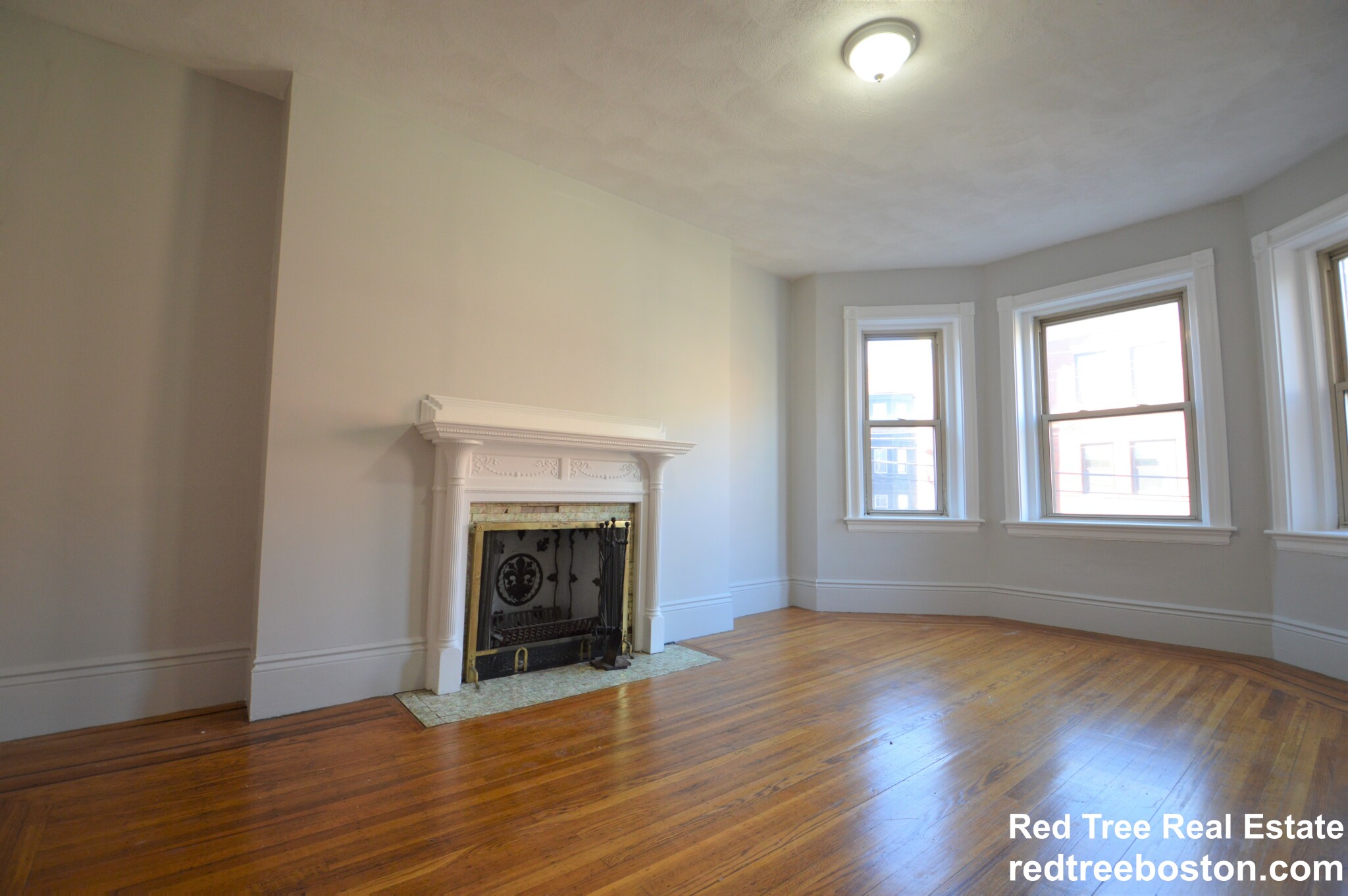 4 bed, 2 bath apartment for rent at 11 Park St Unit 4, Brookline — photo 12 of 31