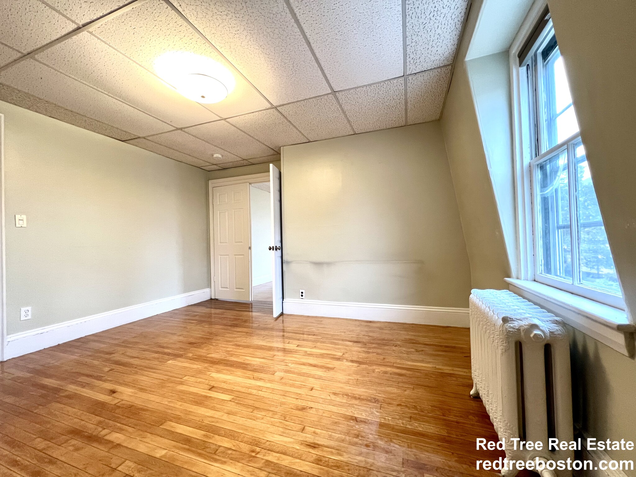 1 bed, 1 bath apartment for rent at 660 Main St Unit 4, Melrose — photo 3 of 11