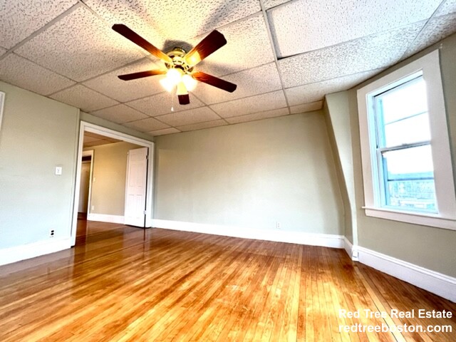 1 bed, 1 bath apartment for rent at 660 Main St Unit 4, Melrose — photo 9 of 11