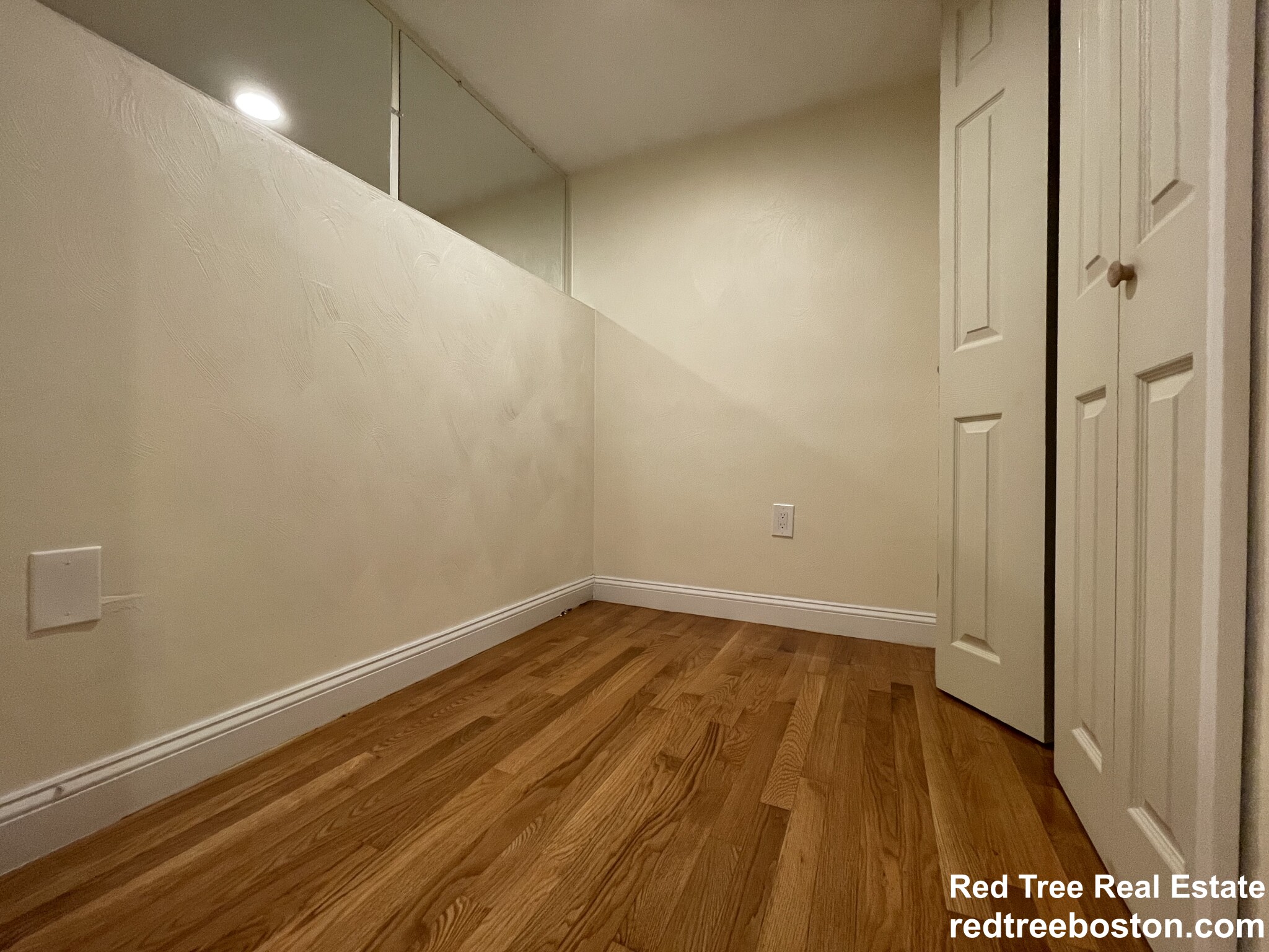 1801 Beacon St, Brookline