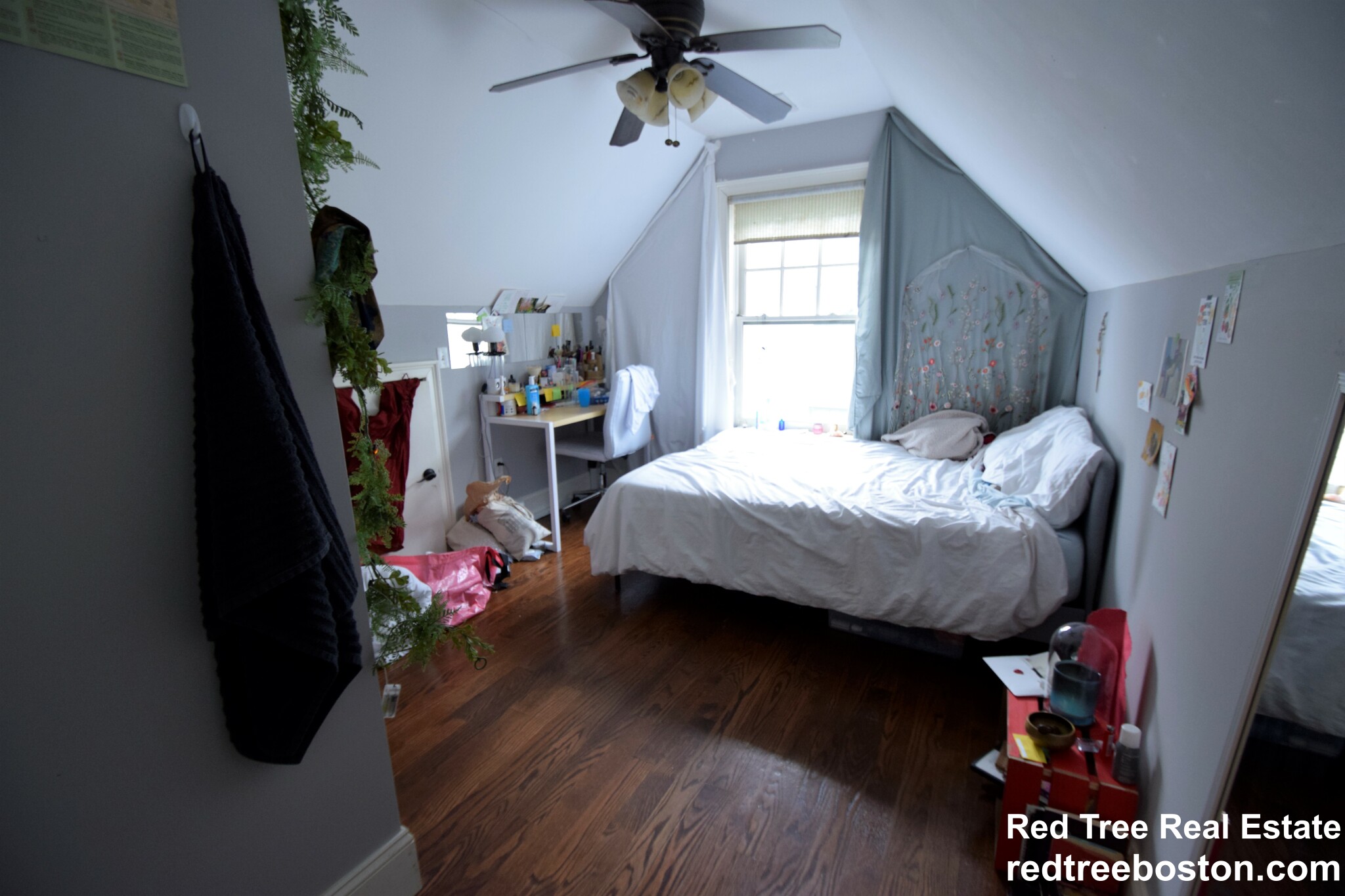 2 Iroquois St, Mission Hill