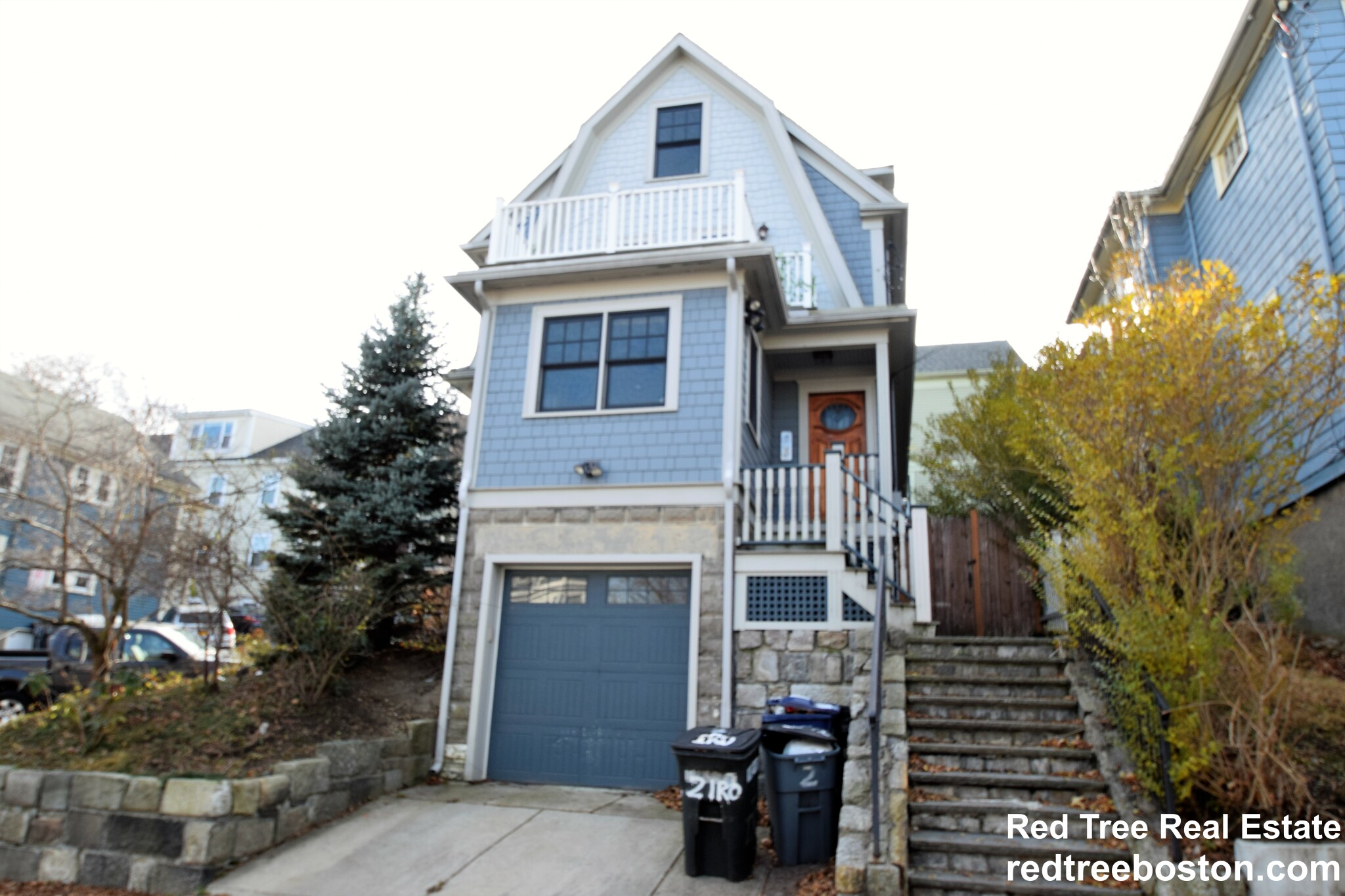 2 Iroquois St, Mission Hill