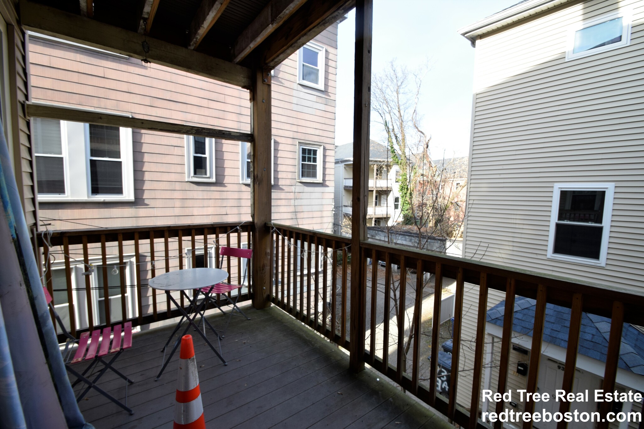 93 Hillside St, Mission Hill