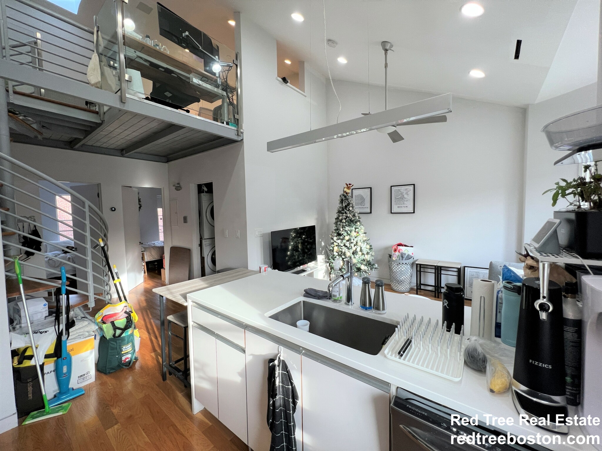 1607 Tremont St, Mission Hill