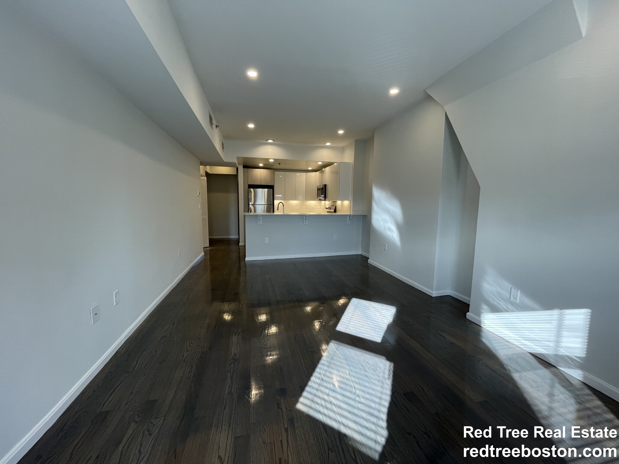 1406 Beacon St, Corey Hill