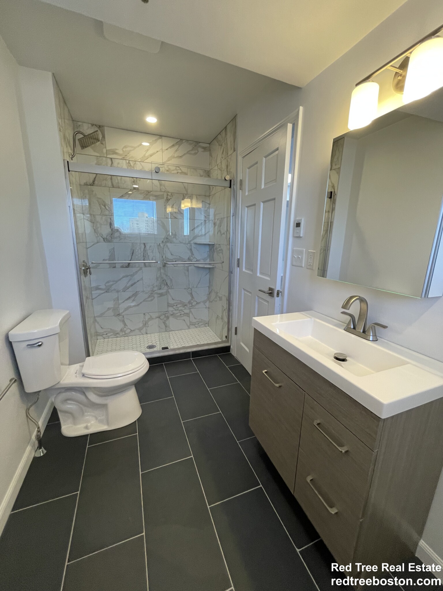 1406 Beacon St, Corey Hill