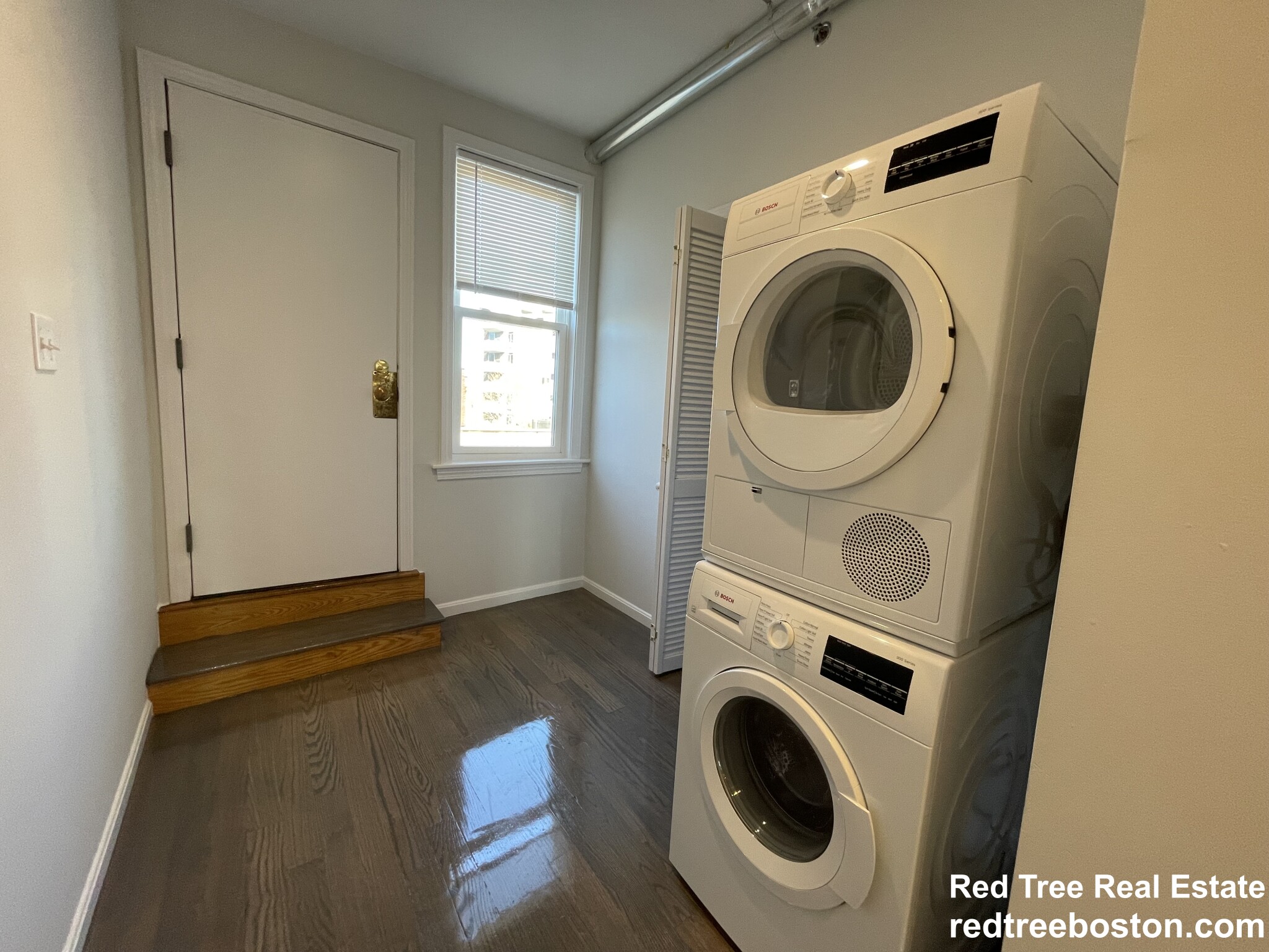 1406 Beacon St, Corey Hill