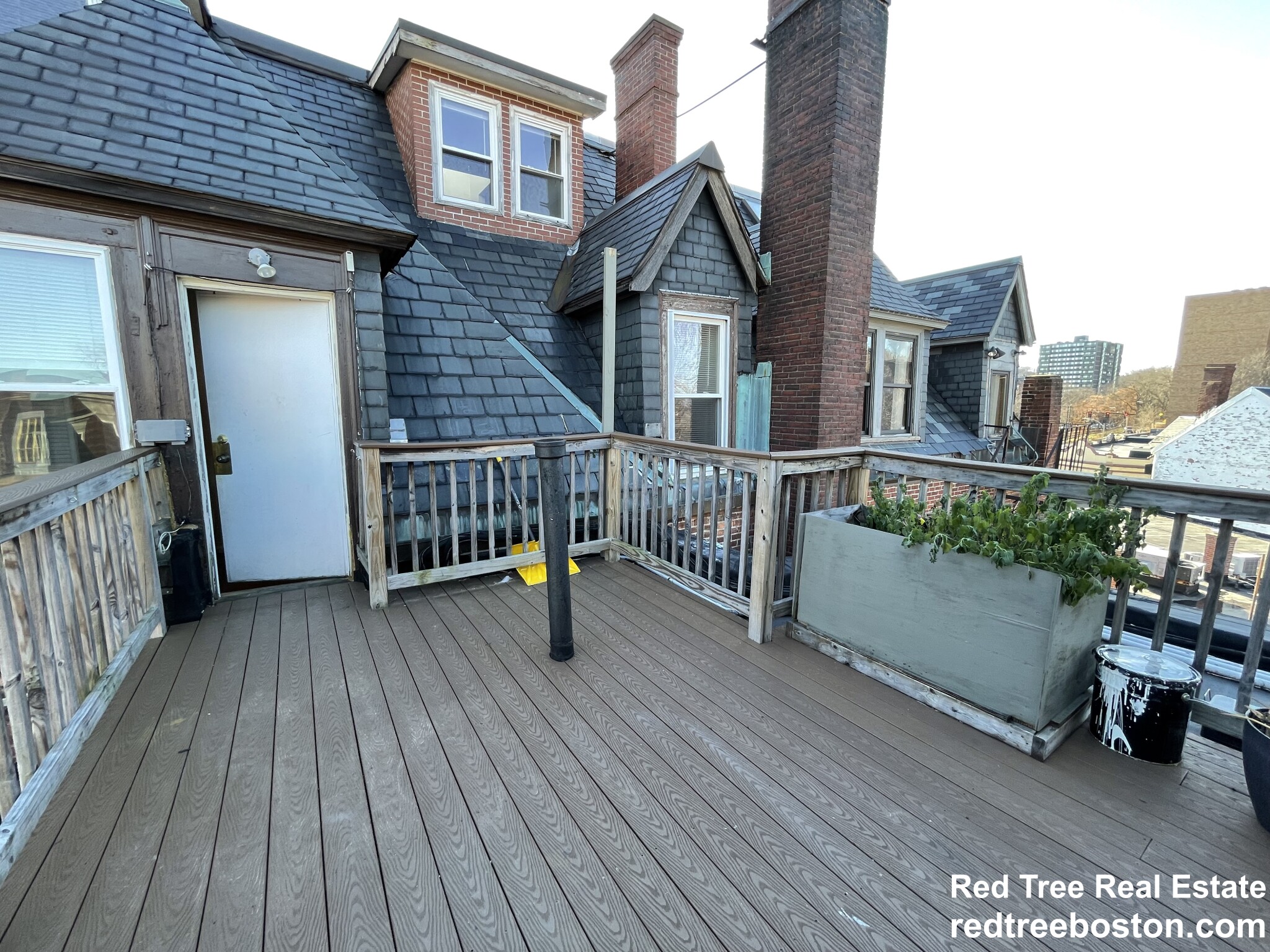 1406 Beacon St, Corey Hill