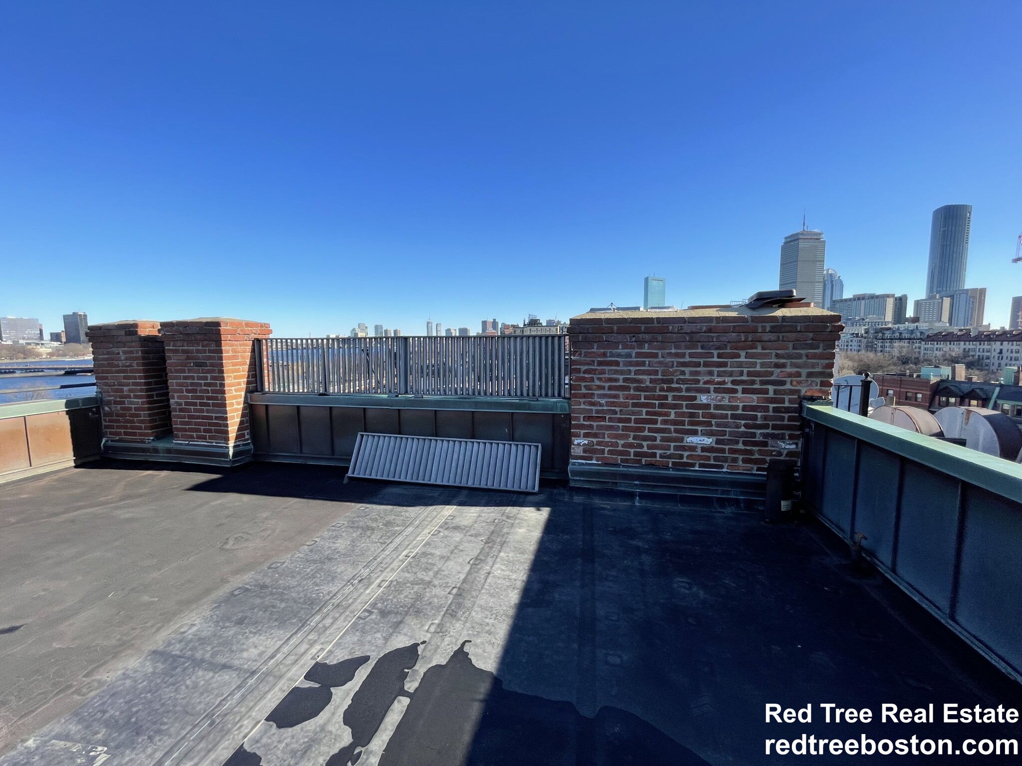 2 bed, 2.5 bath apartment for rent at 27 Bay State Rd Unit PH5F, Fenway — photo 44 of 47