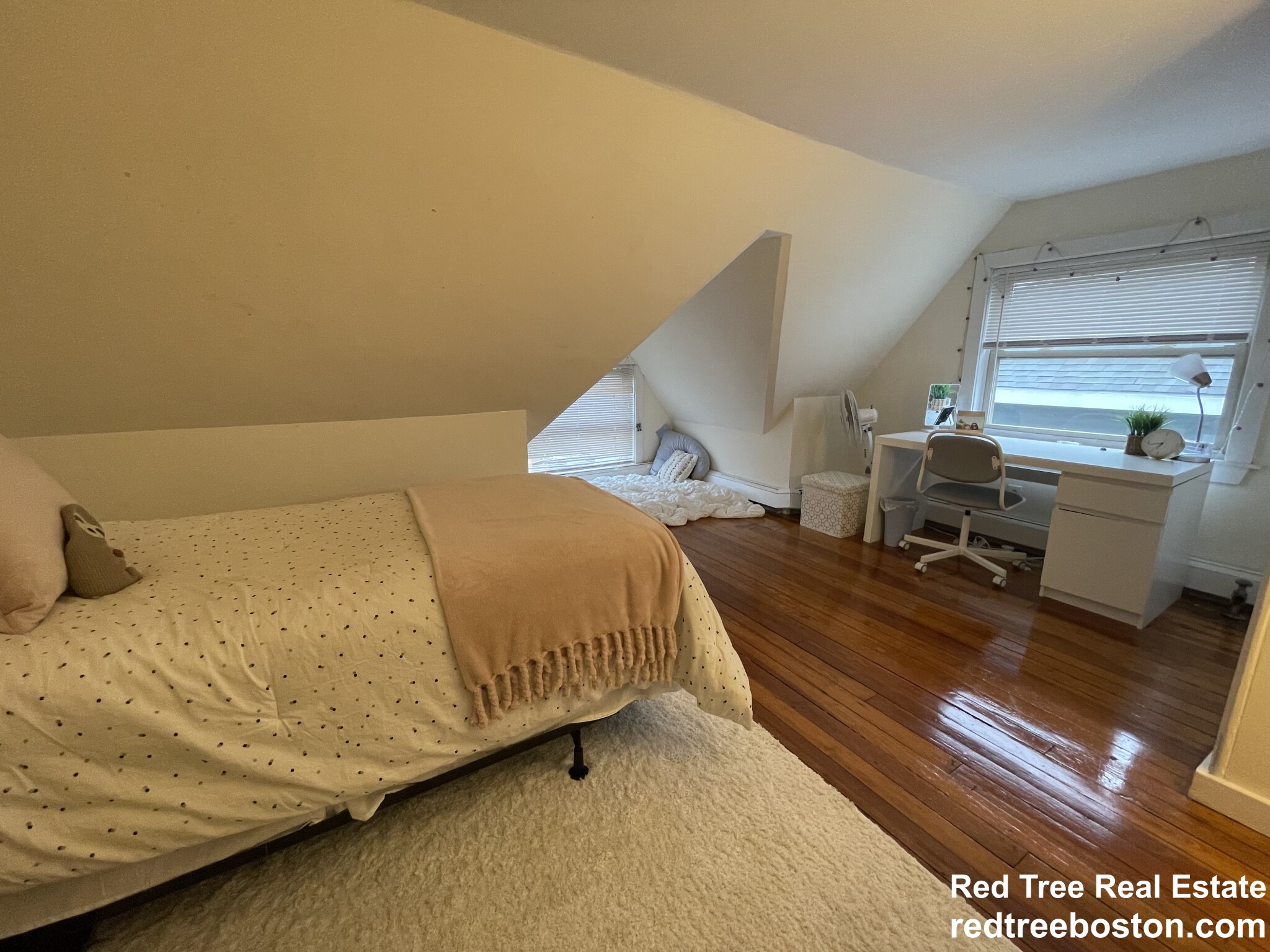 74 Ashford St, Allston