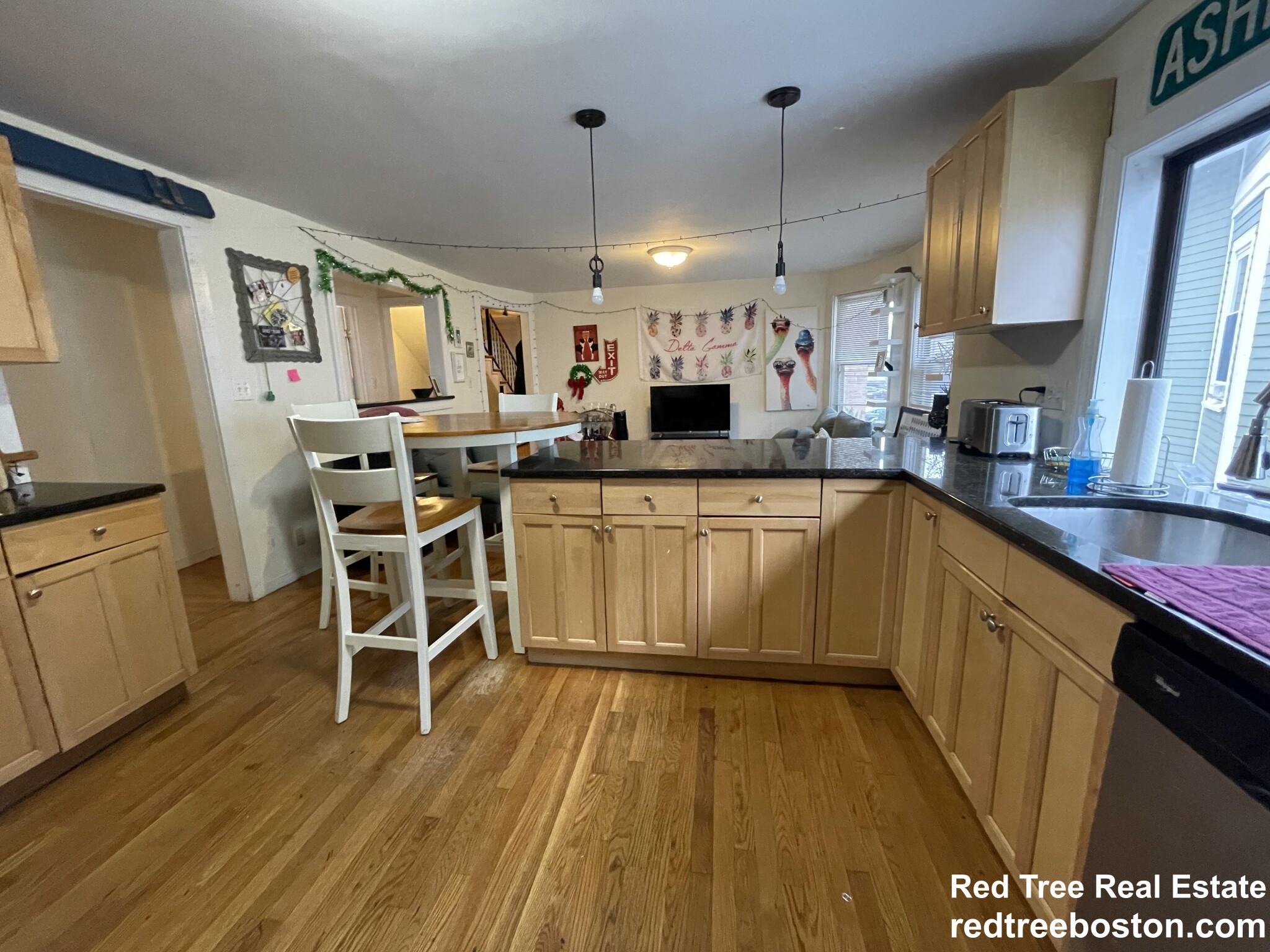 74 Ashford St, Allston