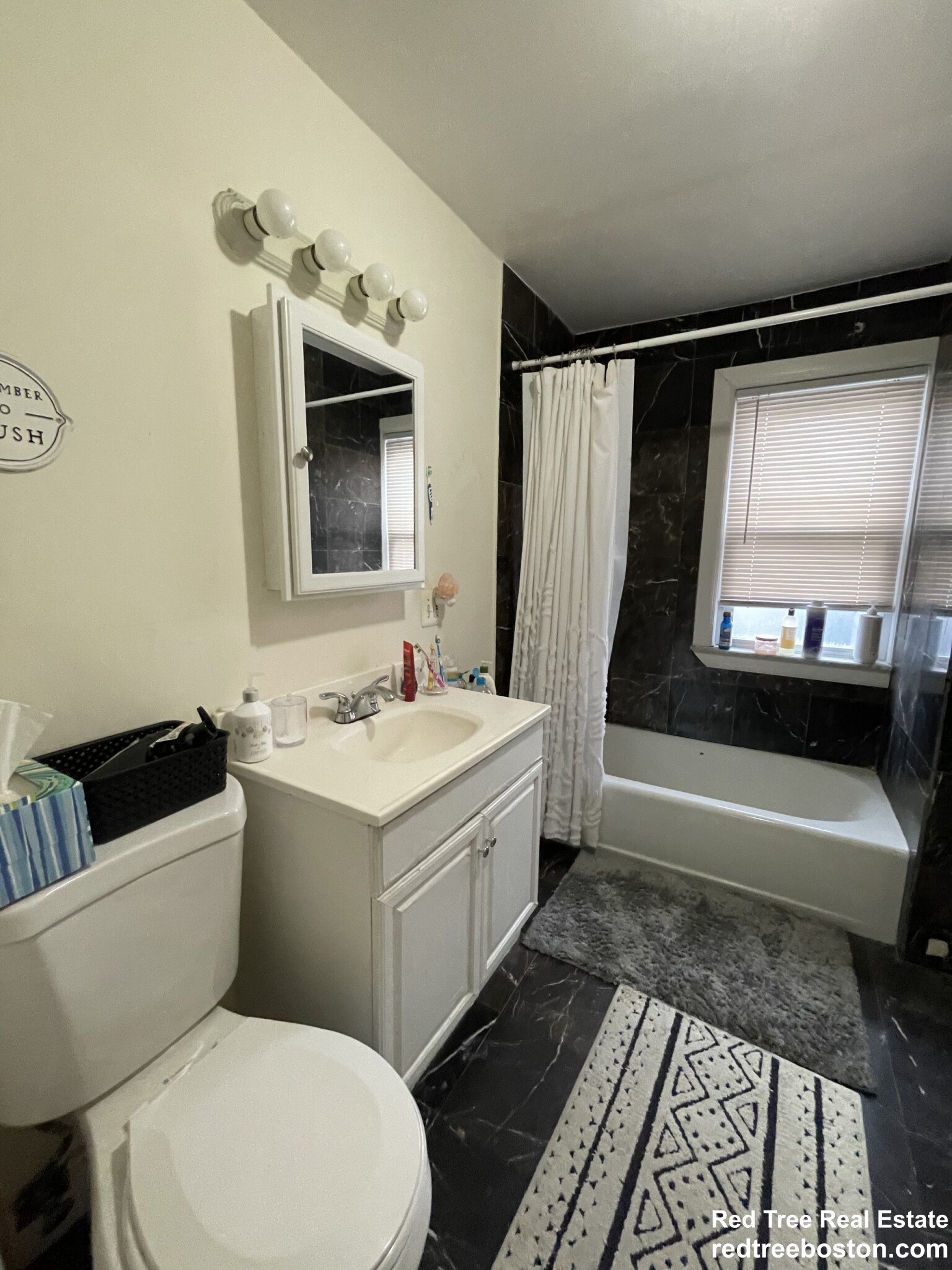 74 Ashford St, Allston