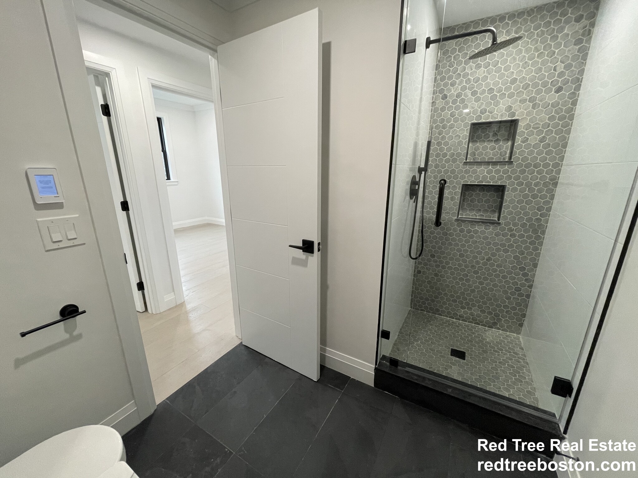 1430 Columbia Rd, South Boston