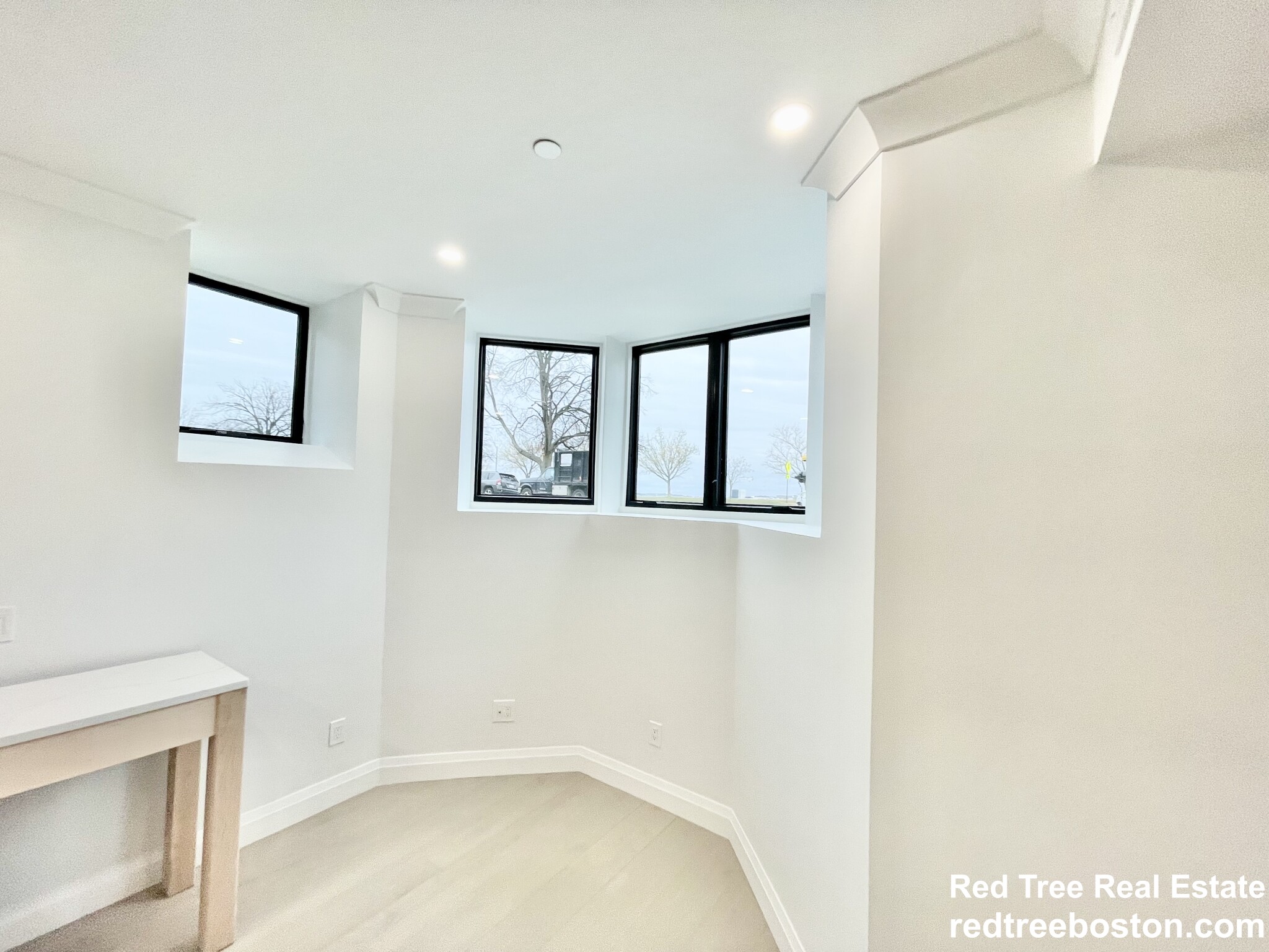 1430 Columbia Rd, South Boston