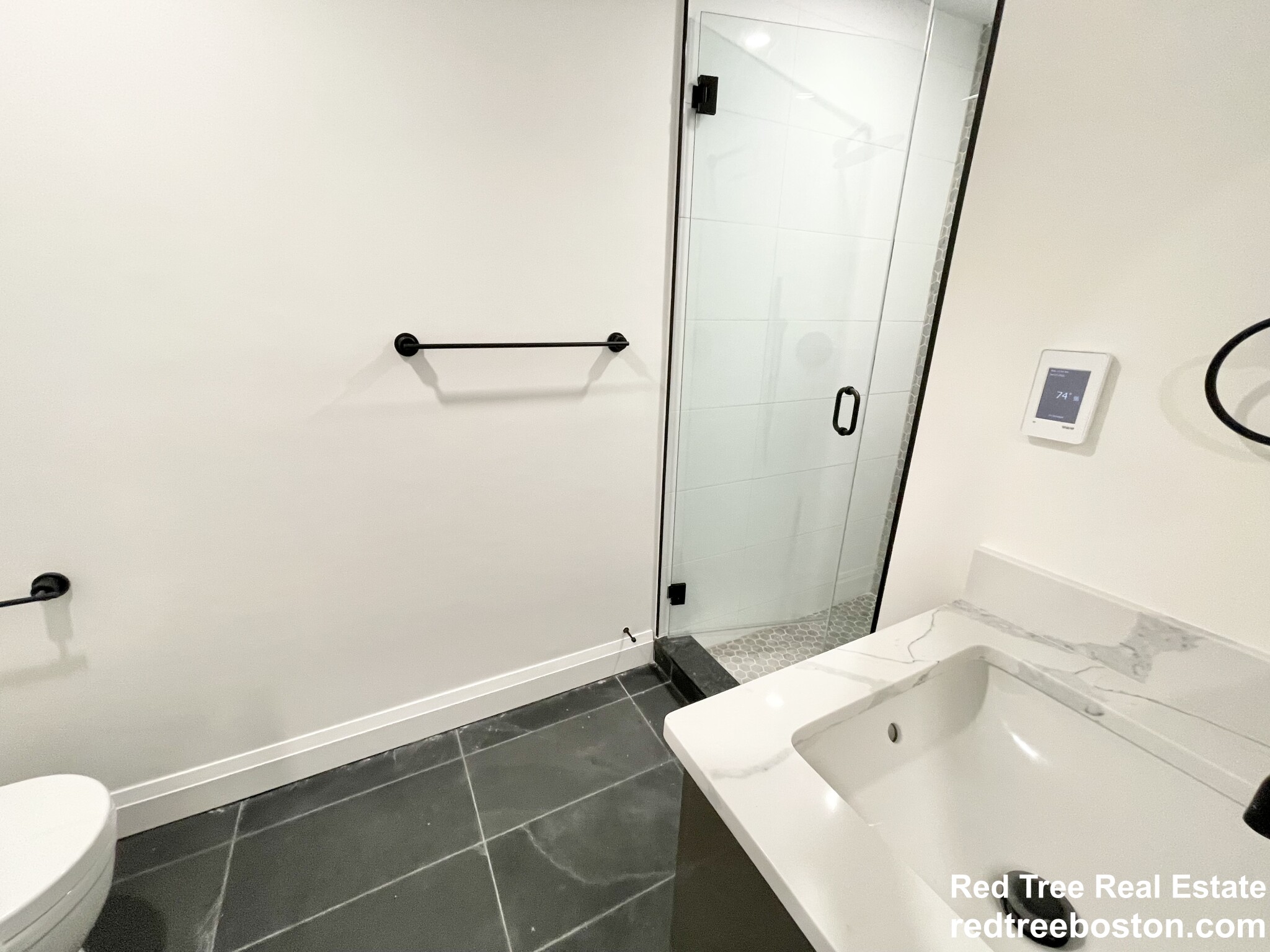 1430 Columbia Rd, South Boston