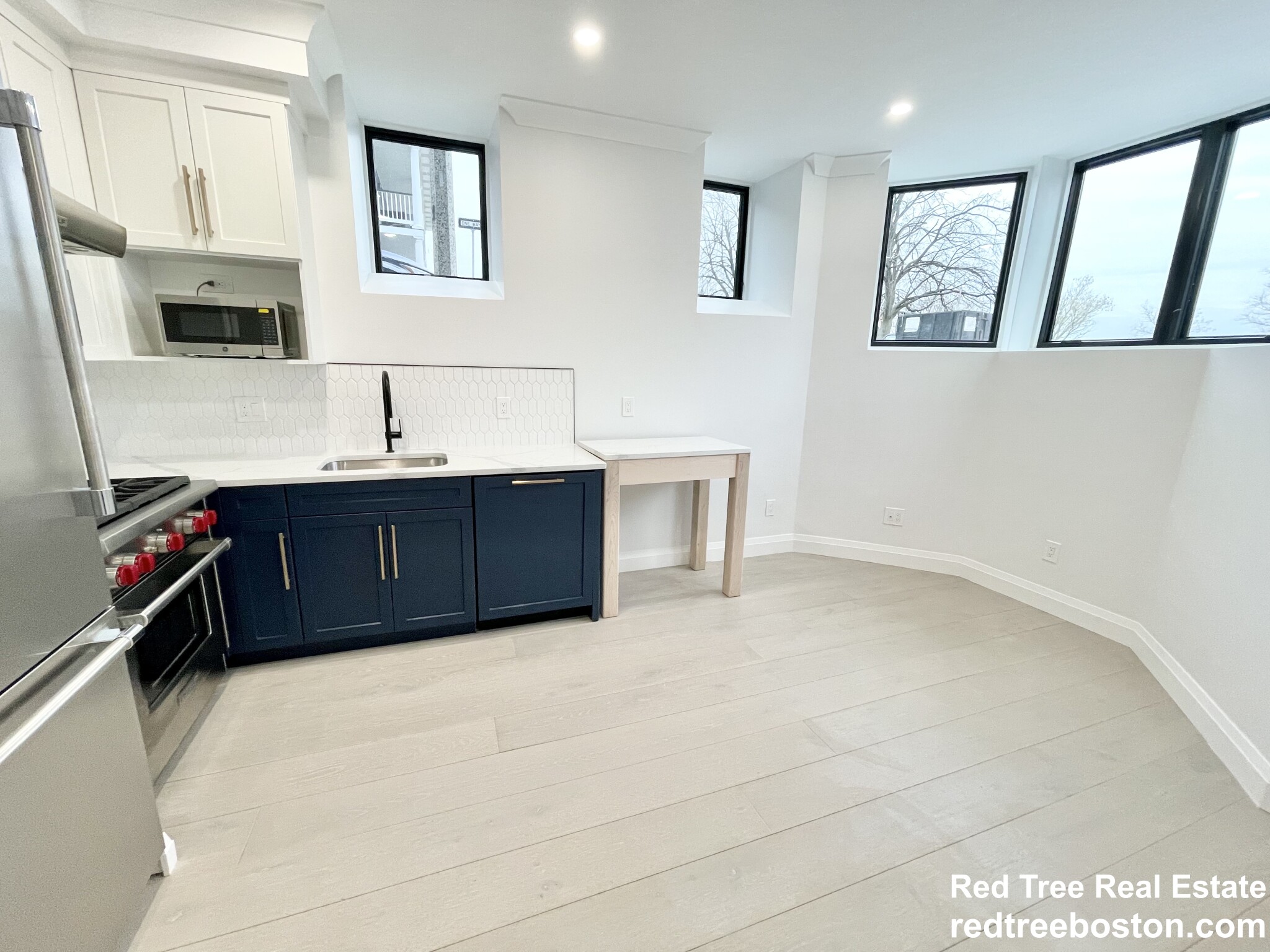 1430 Columbia Rd, South Boston