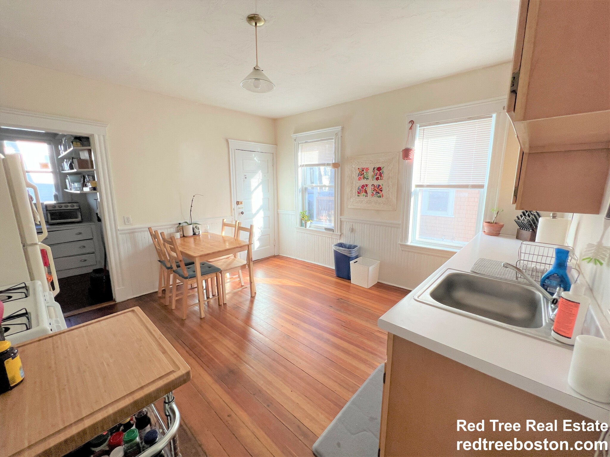2 bed, 1 bath apartment for rent at 66 Williams St Unit 1, Jamaica Plain — photo 4 of 16