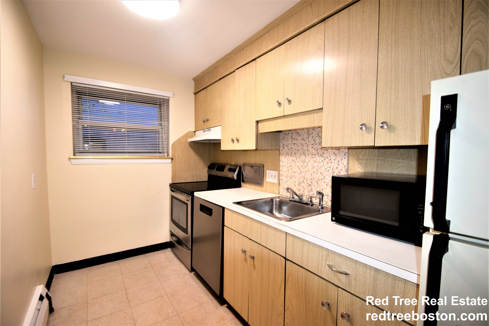 1 bed, 1 bath apartment for rent at 8 Commonwealth Ct Unit 15, Brighton — photo 5 of 9