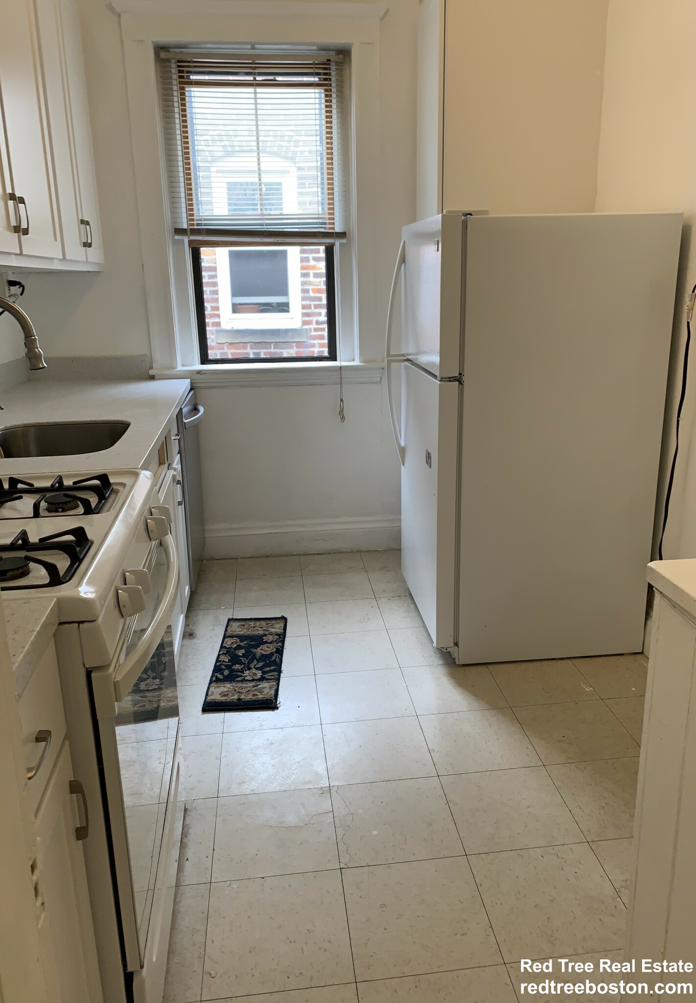 2 bed, 1 bath apartment for rent at 37 Dwight St Unit 6, Coolidge Corner — photo 3 of 7