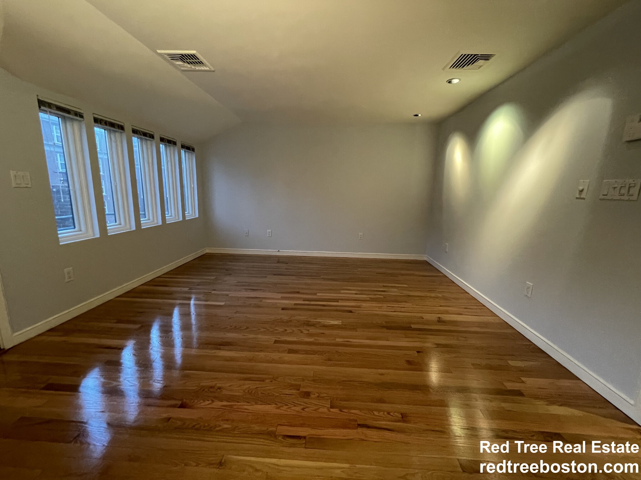 2 bed, 2.5 bath apartment for rent at 27 Bay State Rd Unit PH5F, Fenway — photo 11 of 47