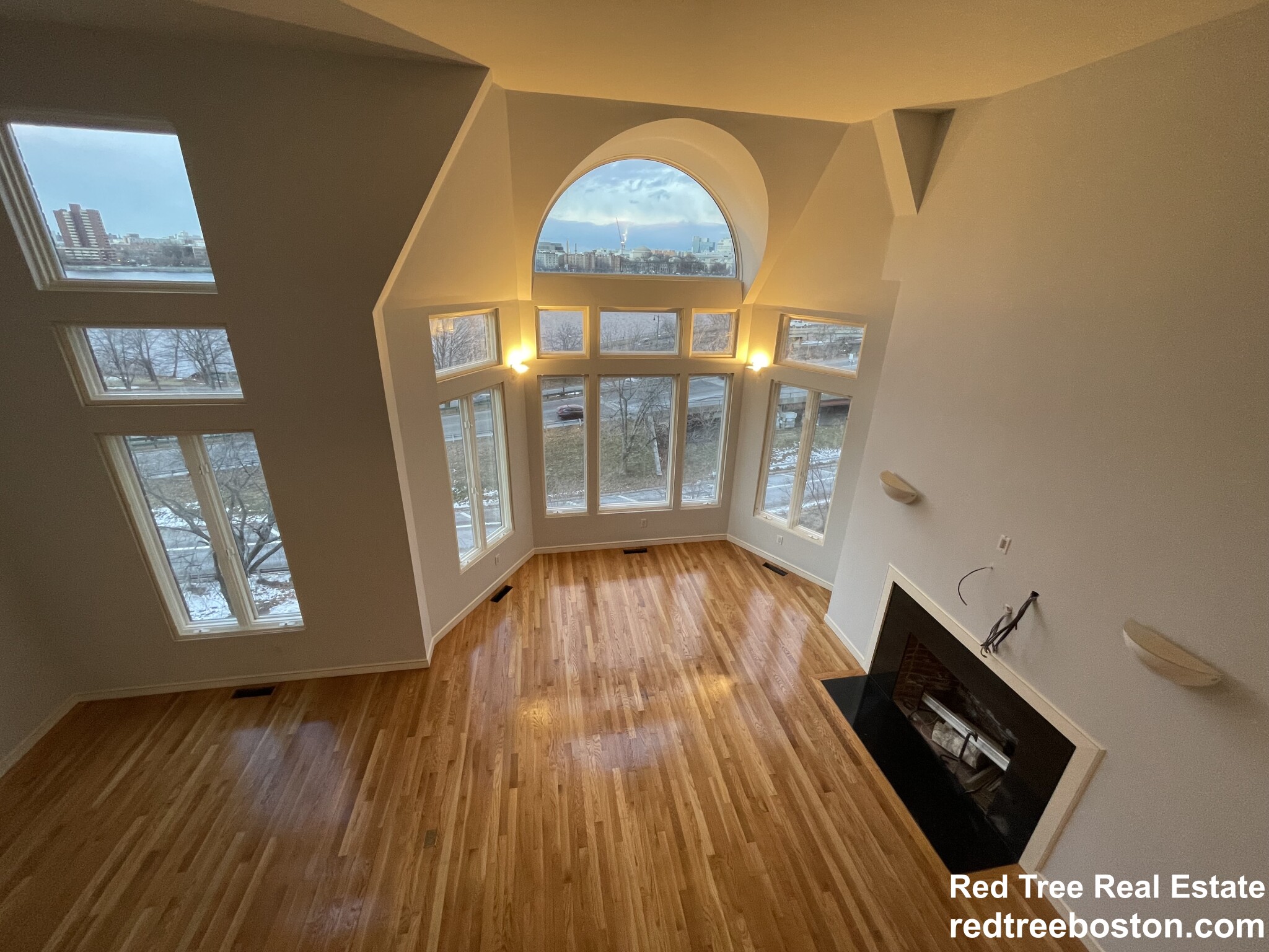 2 bed, 2.5 bath apartment for rent at 27 Bay State Rd Unit PH5F, Fenway — photo 18 of 47