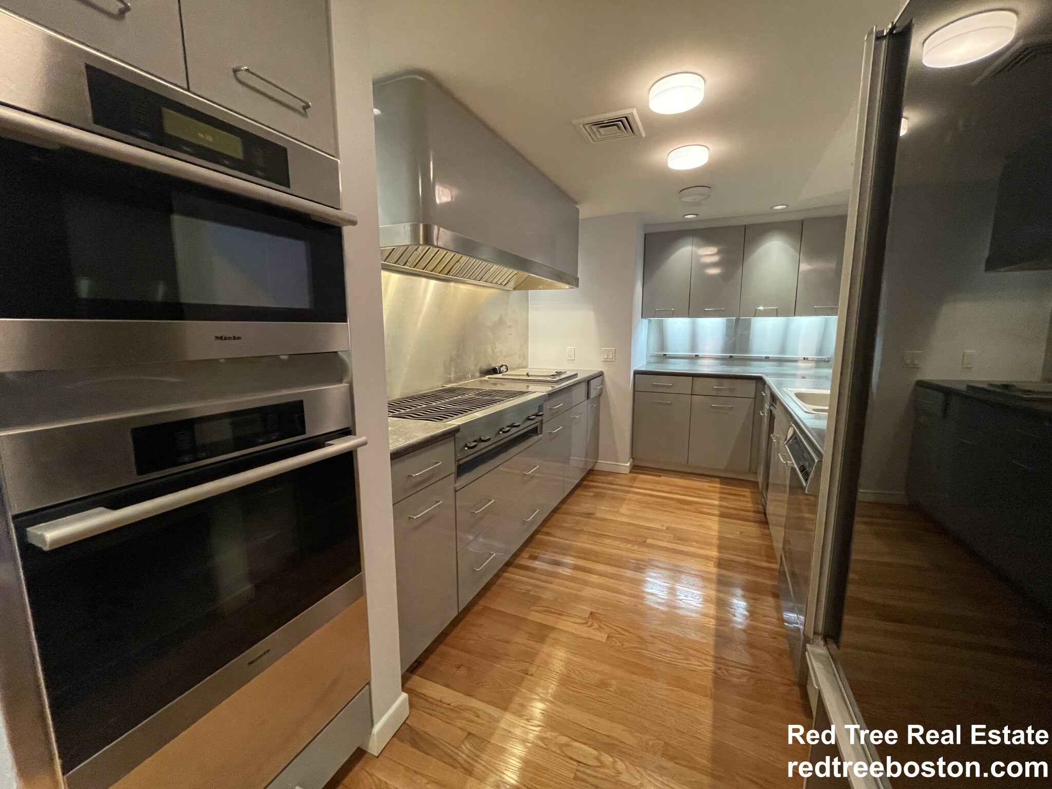 2 bed, 2.5 bath apartment for rent at 27 Bay State Rd Unit PH5F, Fenway — photo 36 of 47